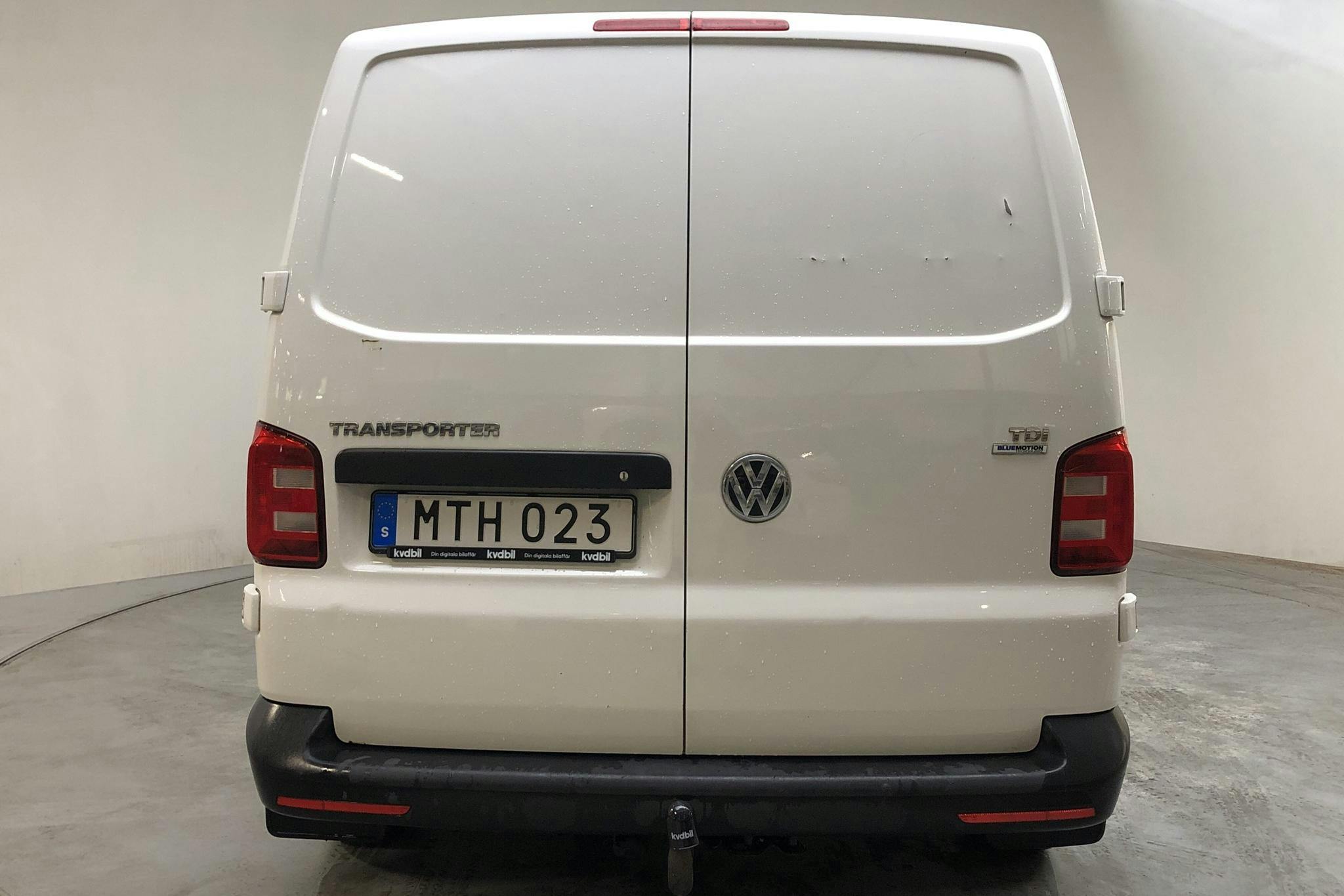 VW Transporter T6 2.0 TDI BMT Skåp (102hk) - 17 133 mil - Manuell - vit - 2016