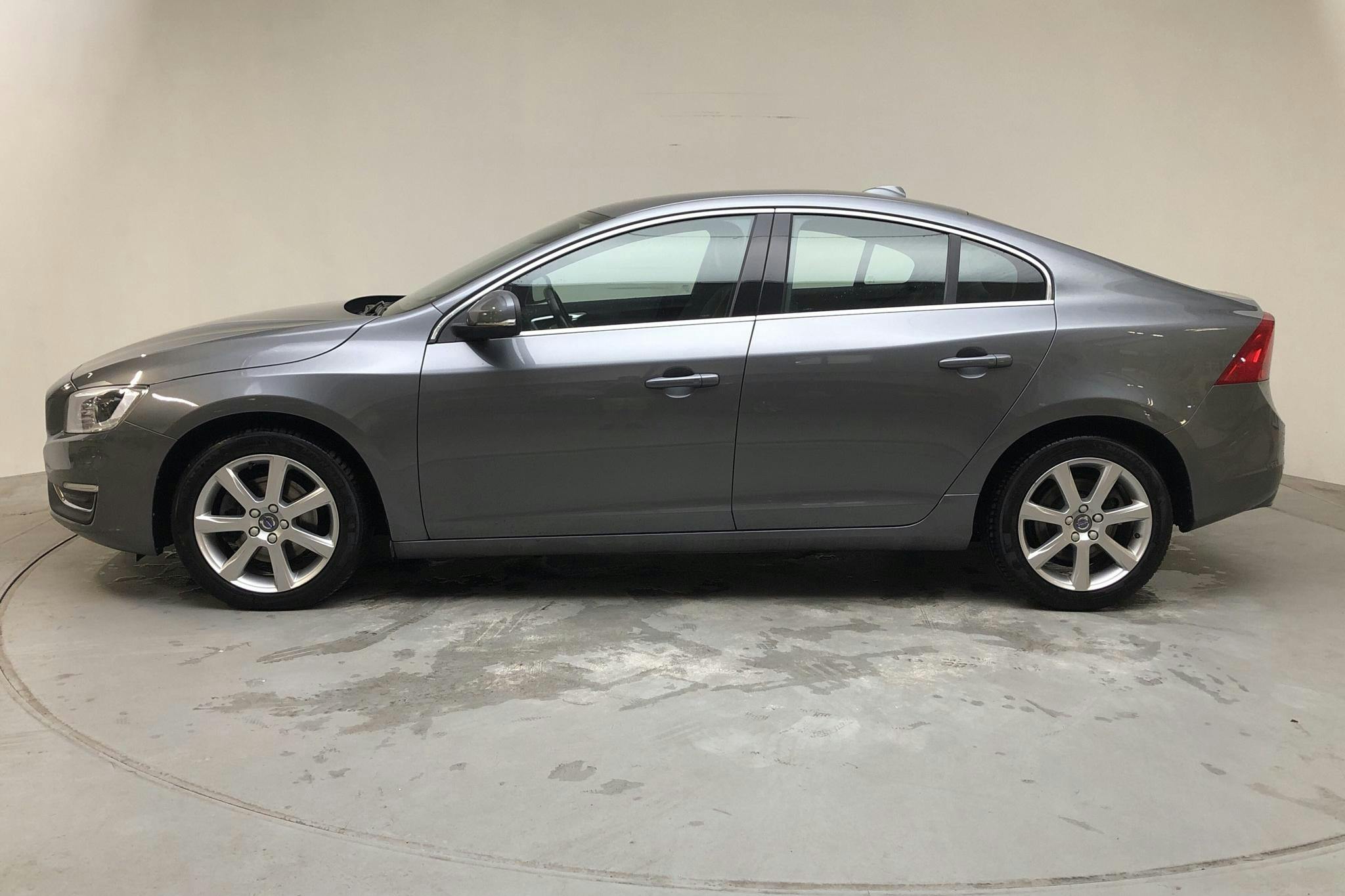 Volvo S60 D4 (190hk) - 100 000 km - Automatic - gray - 2016