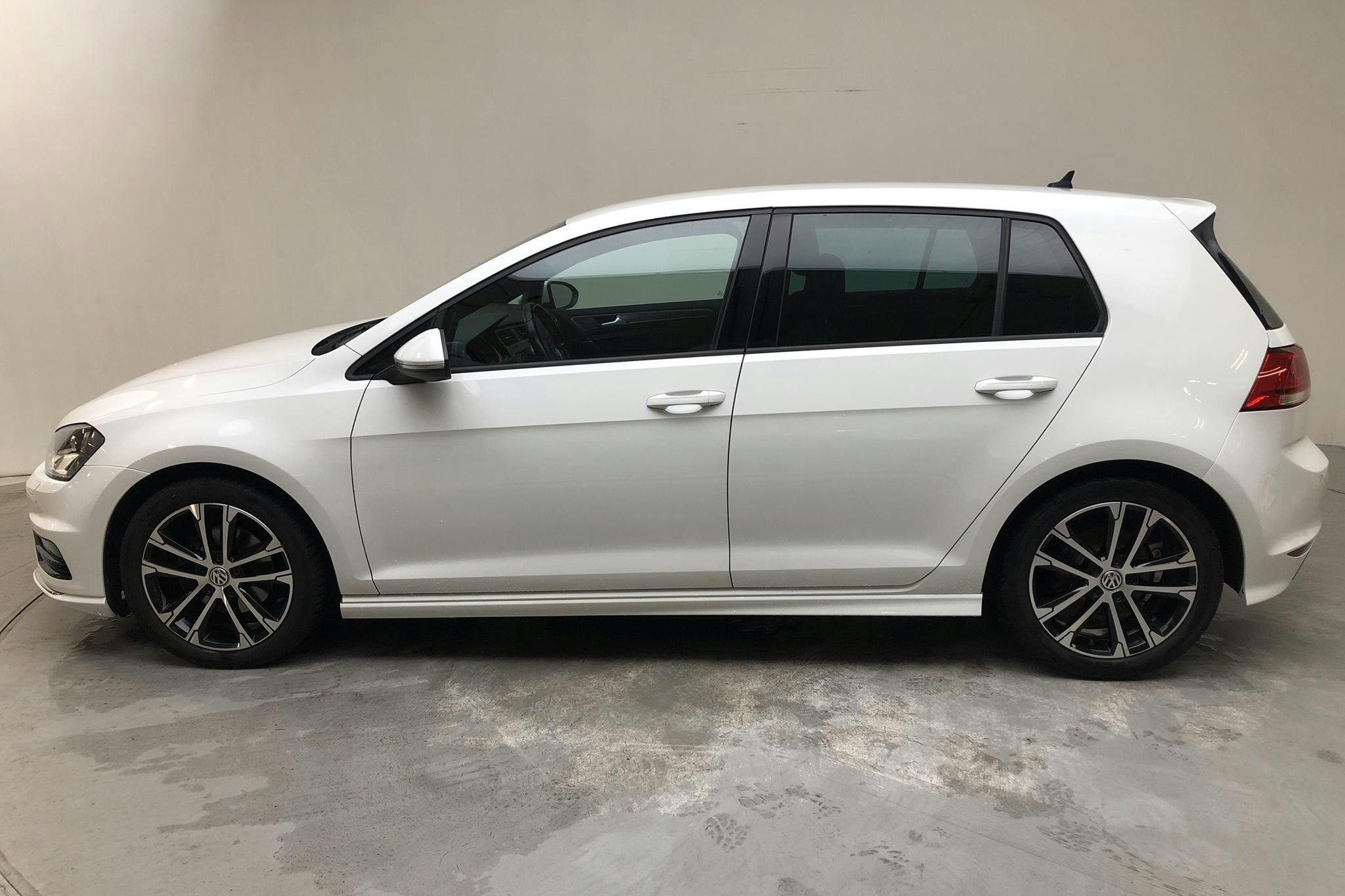 VW Golf VII 1.4 TSI 5dr (150hk) - 8 191 mil - Automat - vit - 2017
