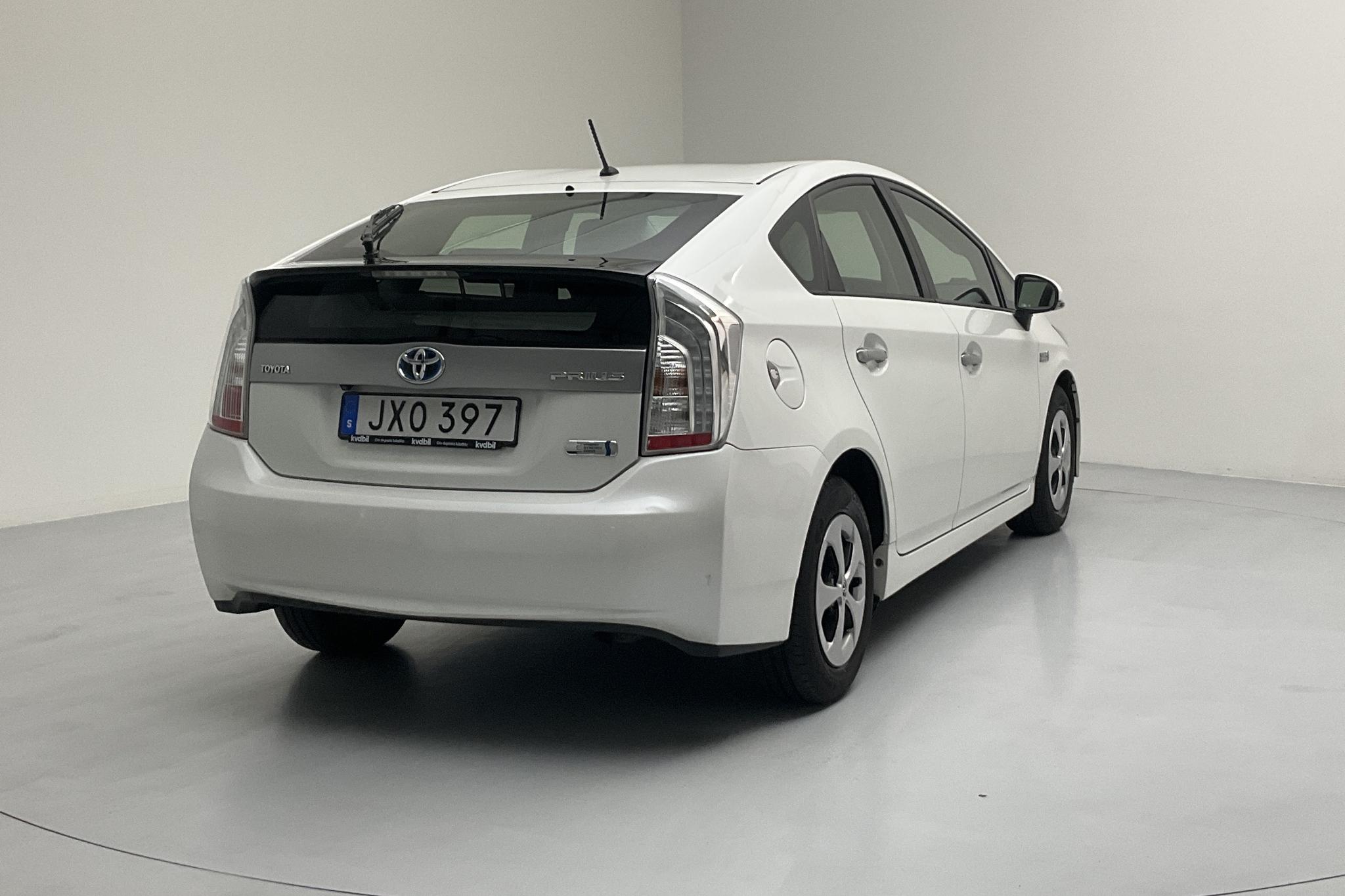 Toyota Prius 1.8 Plug-in Hybrid (99hk) - 269 190 km - Automatic - white - 2013