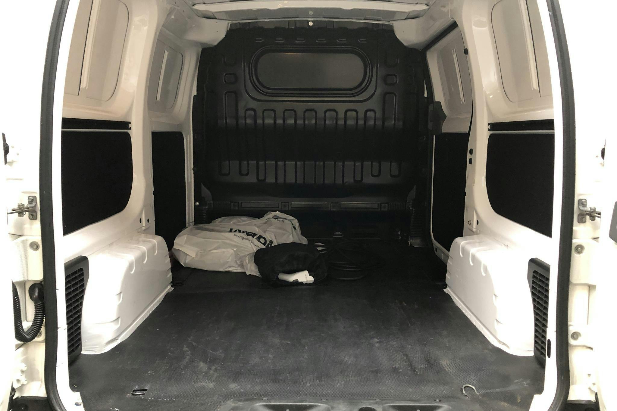 Nissan e-NV200 40,0 kWh (109hk) - 517 mil - Automat - vit - 2021