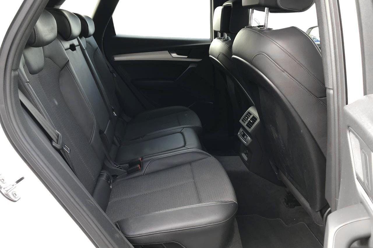Audi Q5 55 TFSI e quattro (367hk) - 69 800 km - Automatic - white - 2020