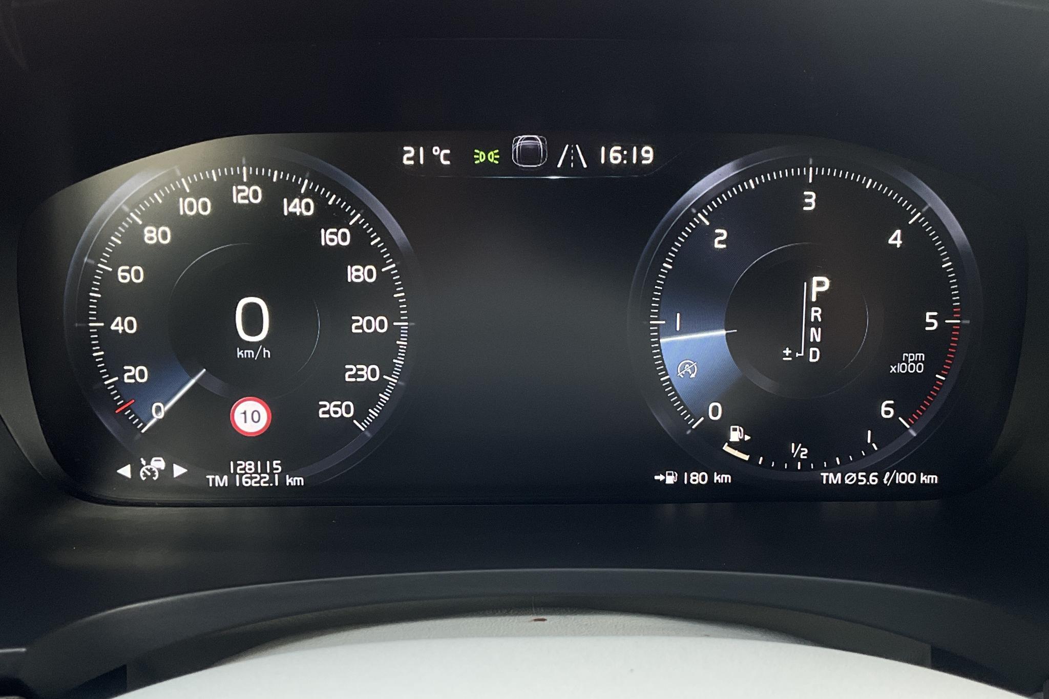 Volvo V90 D4 Cross Country AWD (190hk) - 128 110 km - Automatic - black - 2018