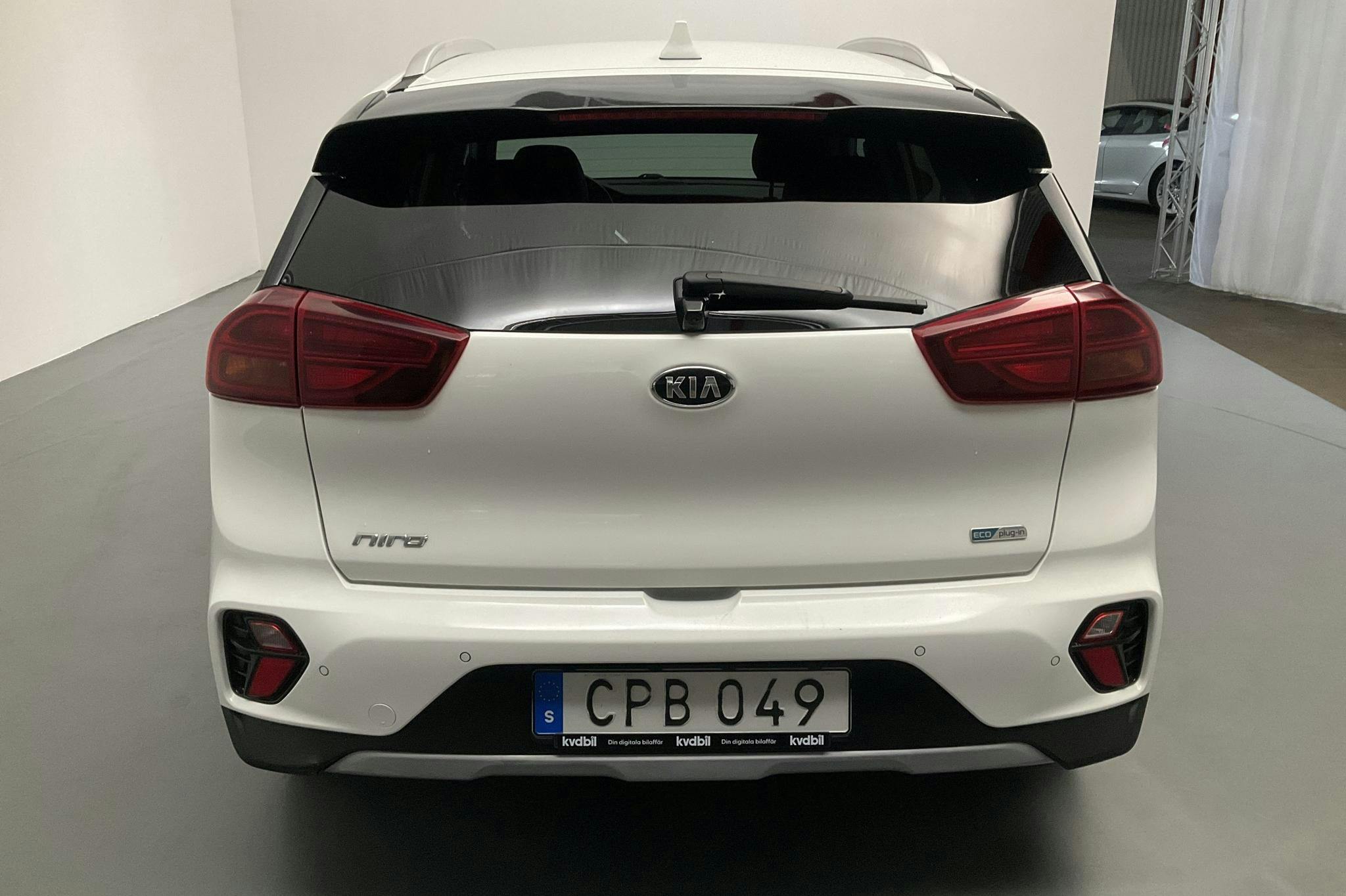 KIA Niro Plug-in Hybrid 1.6 LCI (141hk) - 86 590 km - Automatic - white - 2021