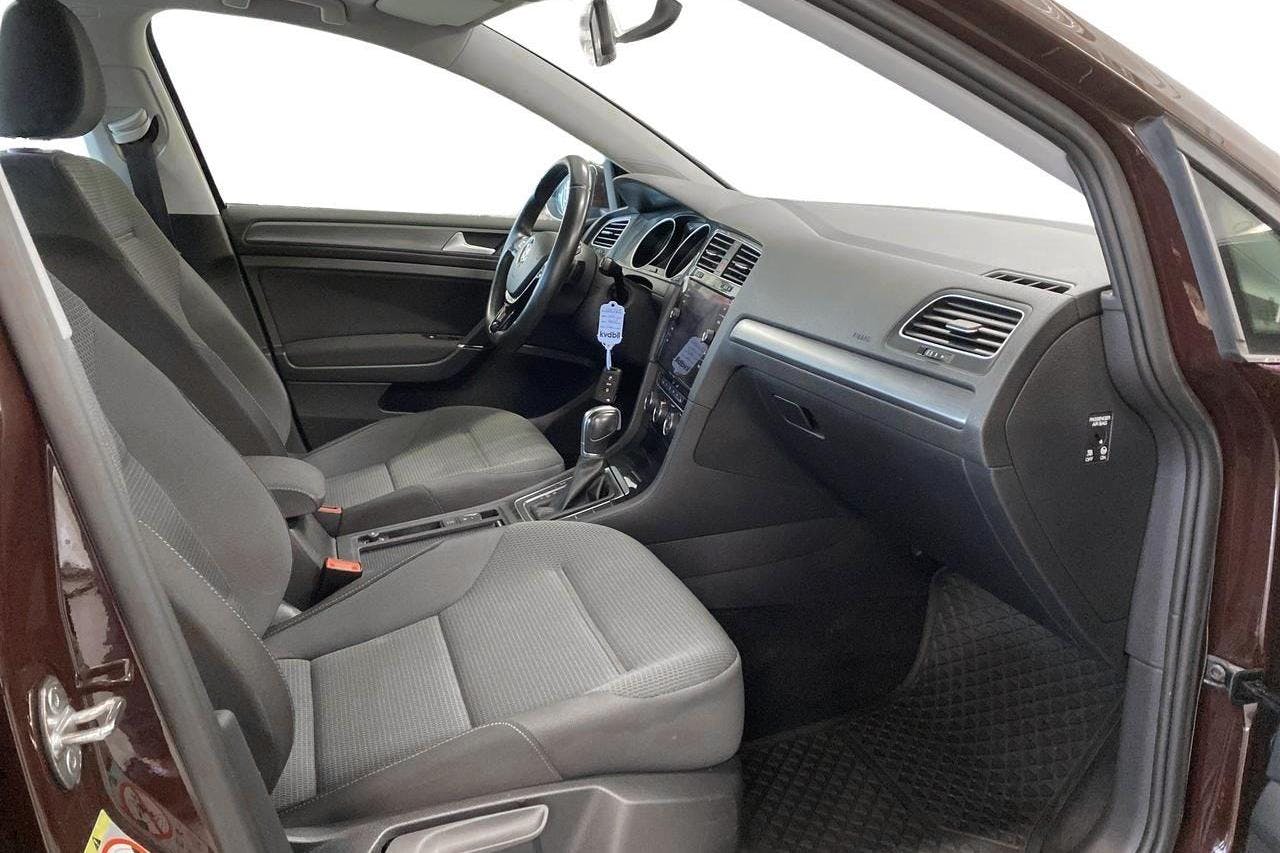 VW Golf VII 1.0 TSI 5dr (110hk) - 69 320 km - Automatic - 2018