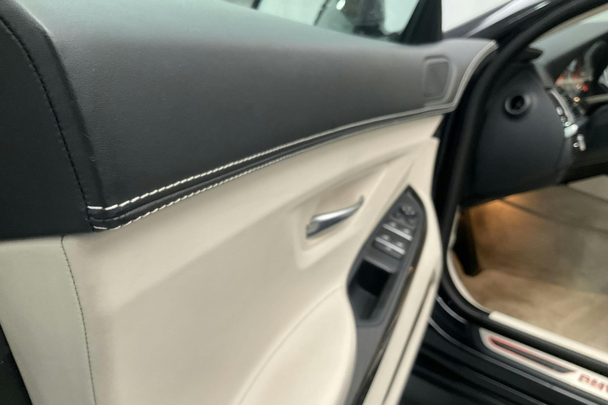 BMW 640d Gran Coupé, F06 (313hk) - 12 341 mil - Automat - svart - 2013