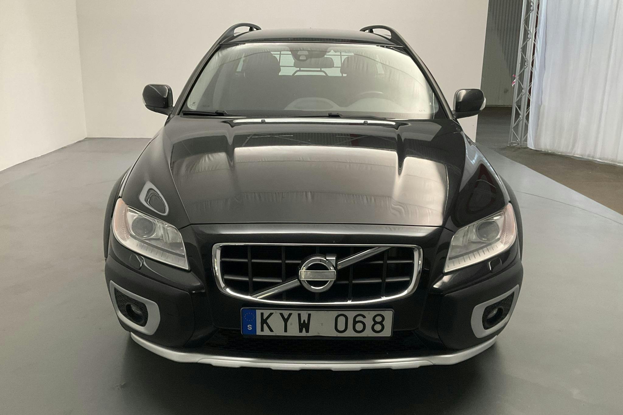 Volvo XC70 II D3 2WD (163hk) - 217 600 km - Manual - black - 2012