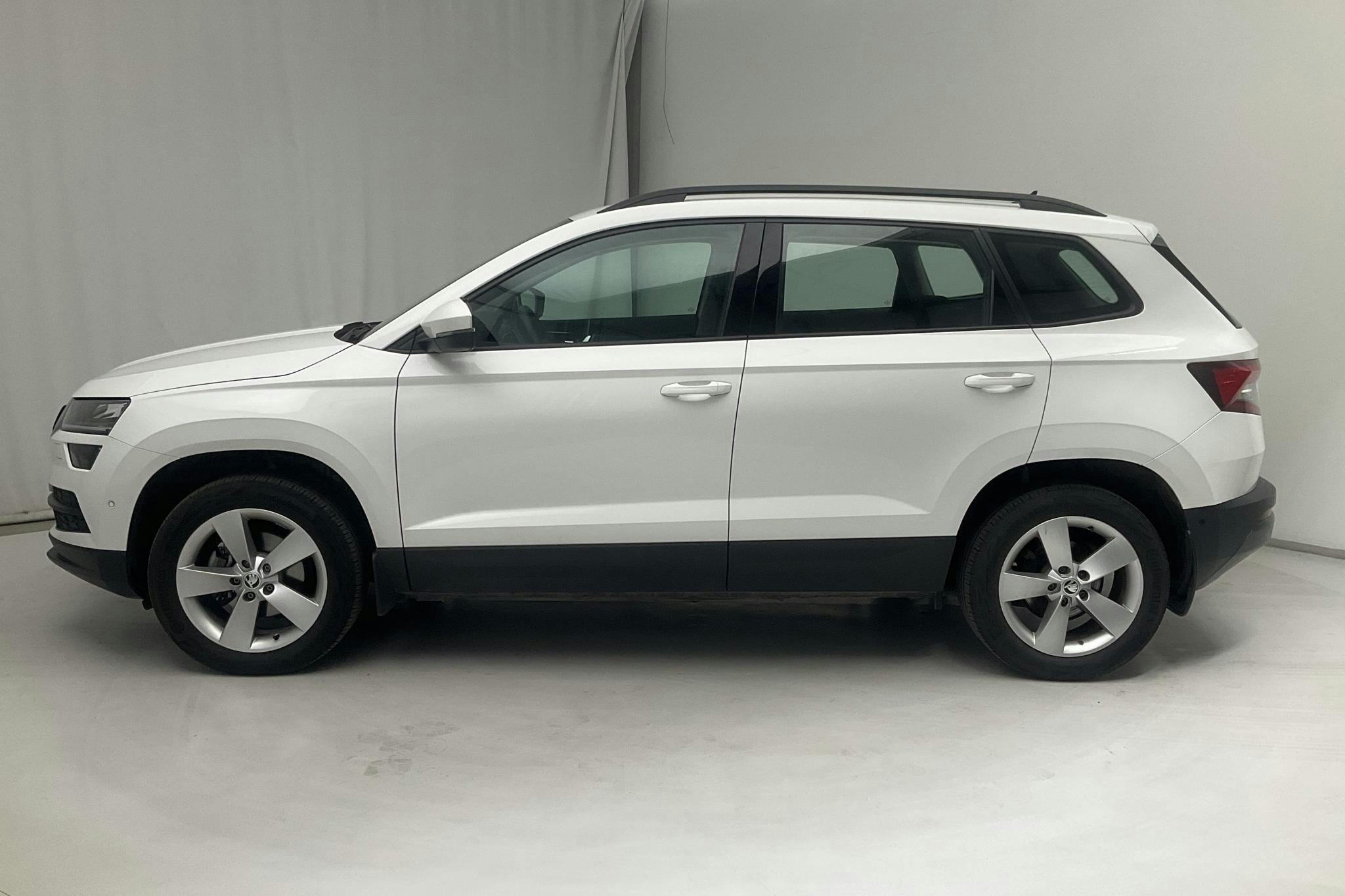 Skoda Karoq 1.6 TDI (115hk) - 3 317 mil - Manuell - vit - 2020