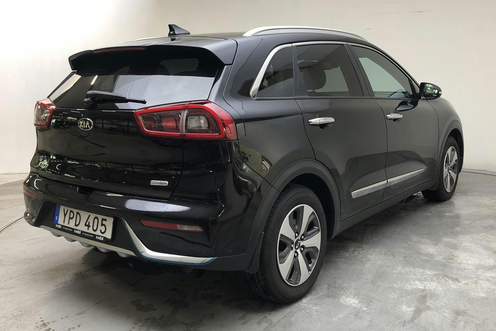 KIA Niro Plug-in Hybrid 1.6 (141hk) - 6 284 mil - Automat - svart - 2018