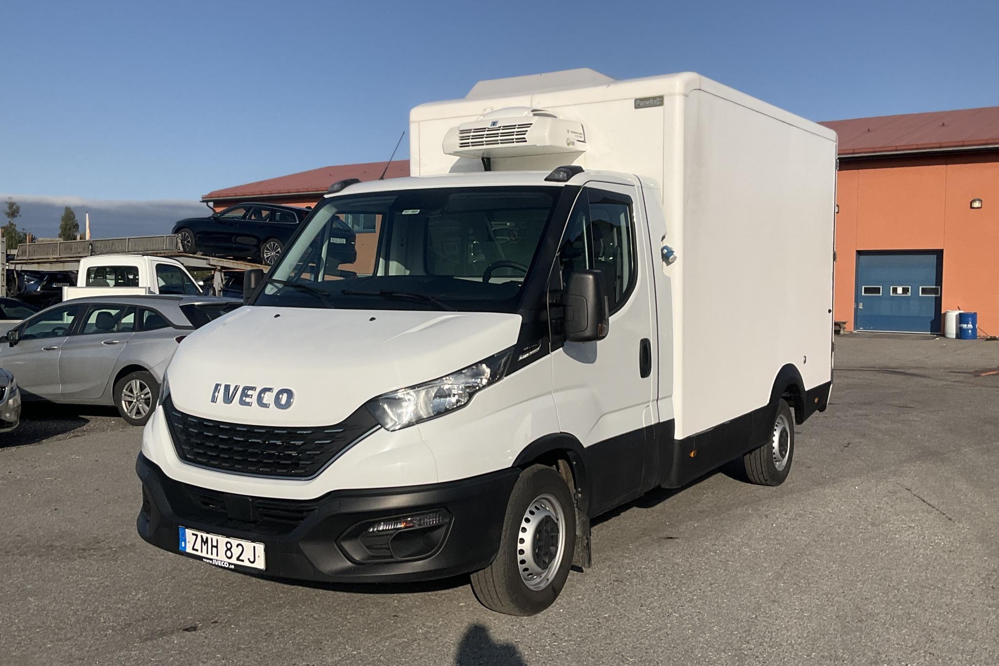 Iveco Daily 35 2.3 (136hk) - 43 290 km - Automatic - white - 2021