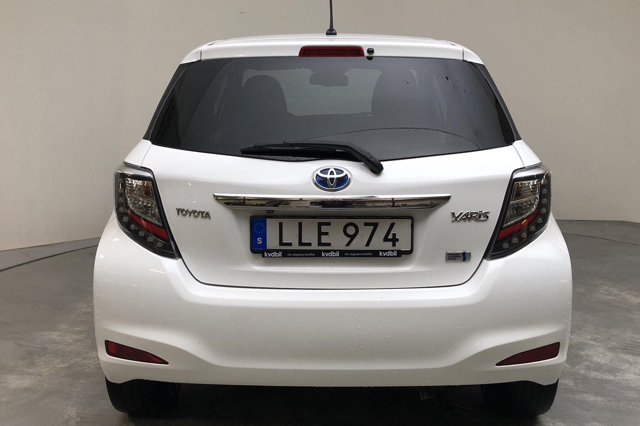 Toyota Yaris 1.5 HSD 5dr (75hk) - 83 430 km - Automatic - white - 2014
