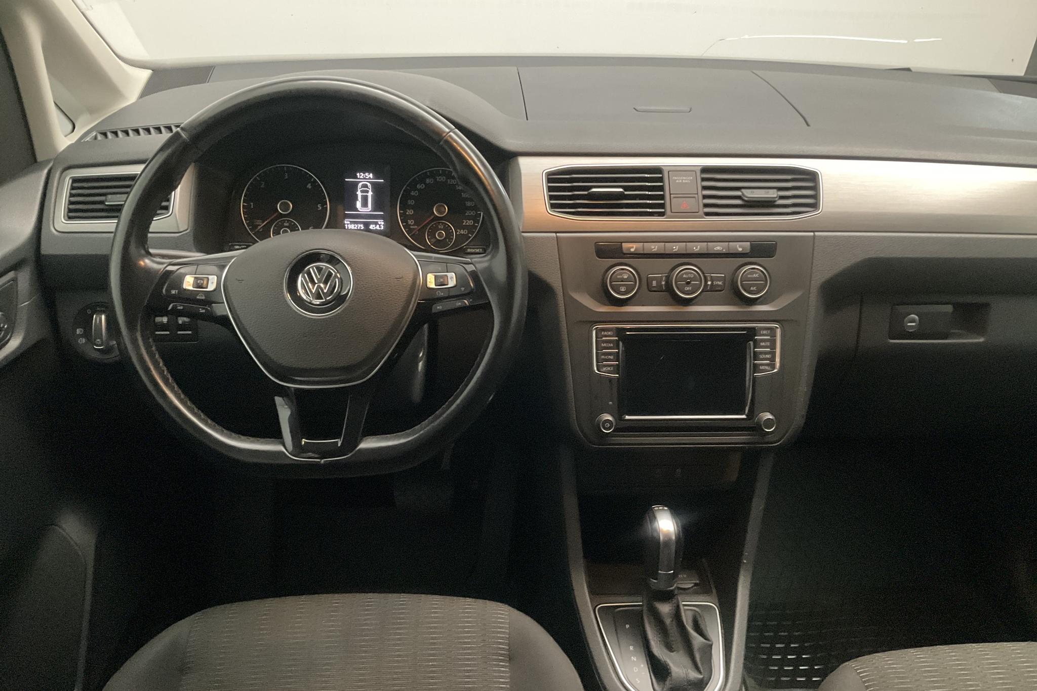 VW Caddy MPV Maxi 2.0 TDI 4MOTION (150hk) - 19 827 mil - Automat - vit - 2016