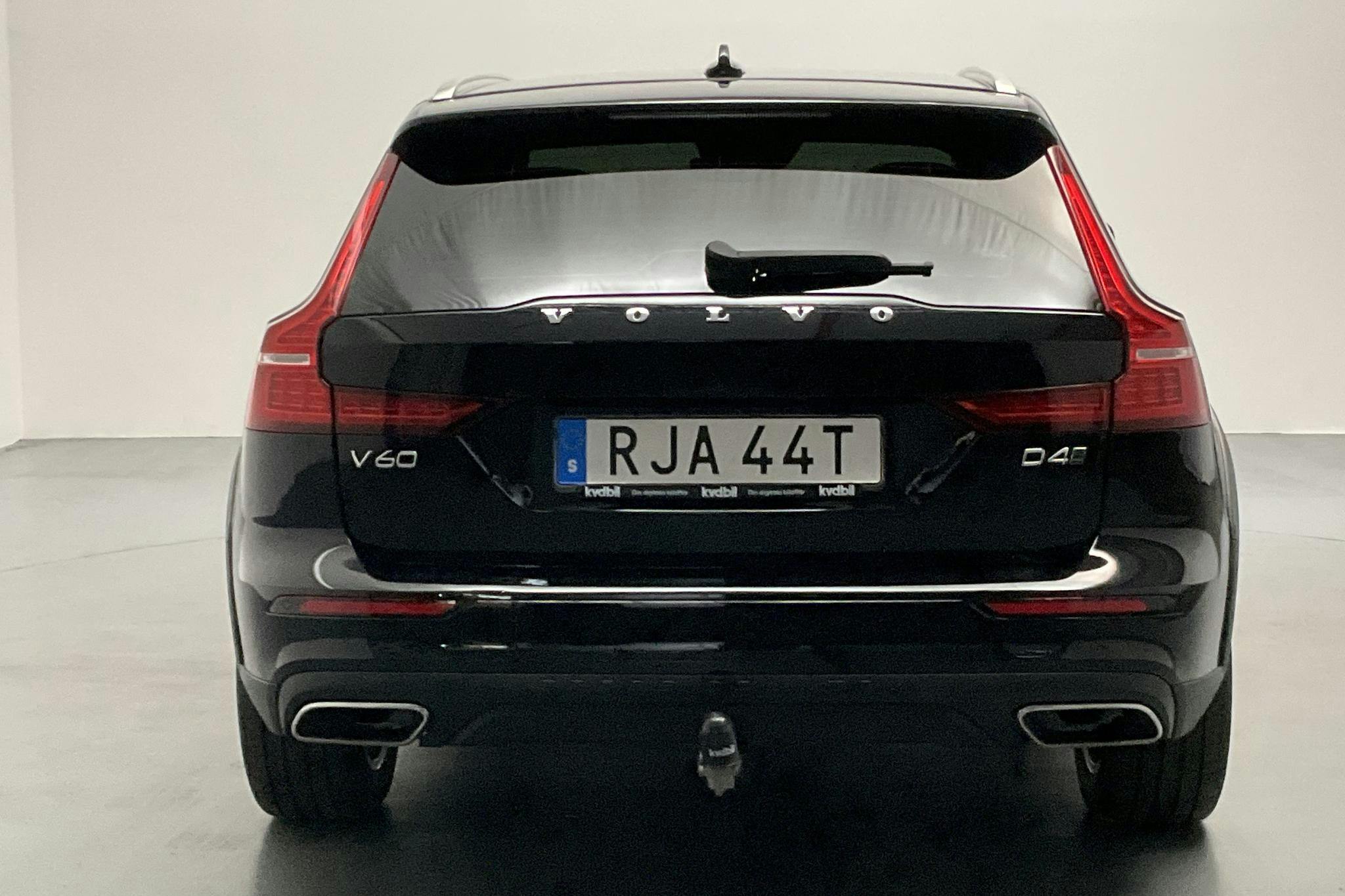 Volvo V60 D4 Cross Country AWD (190hk) - 62 560 km - Automatic - black - 2019
