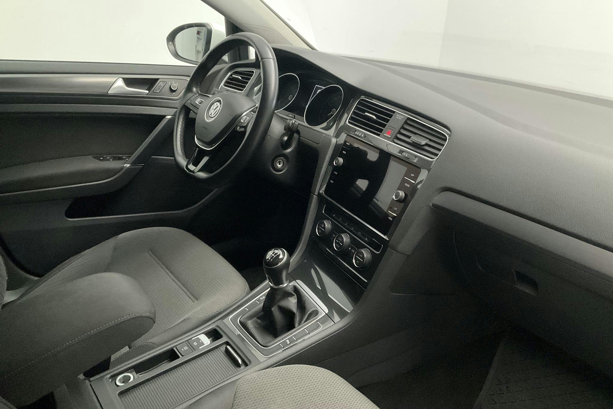 VW Golf VII 1.4 TSI Multifuel 5dr (125hk) - 151 710 km - Manual - white - 2018