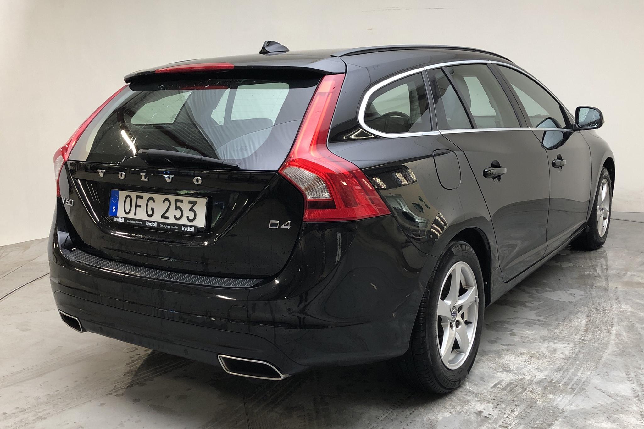 Volvo V60 D4 (190hk) - 77 110 km - Automatic - black - 2017