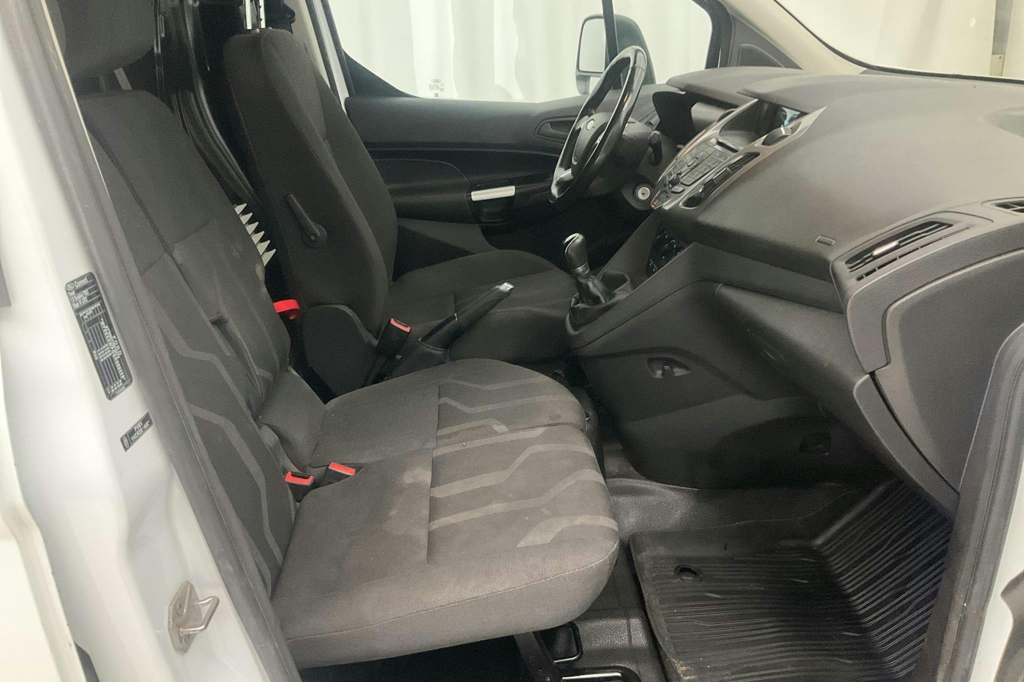 Ford Transit Connect 1.5 TDCi (100hk) - 10 707 mil - Manuell - vit - 2018