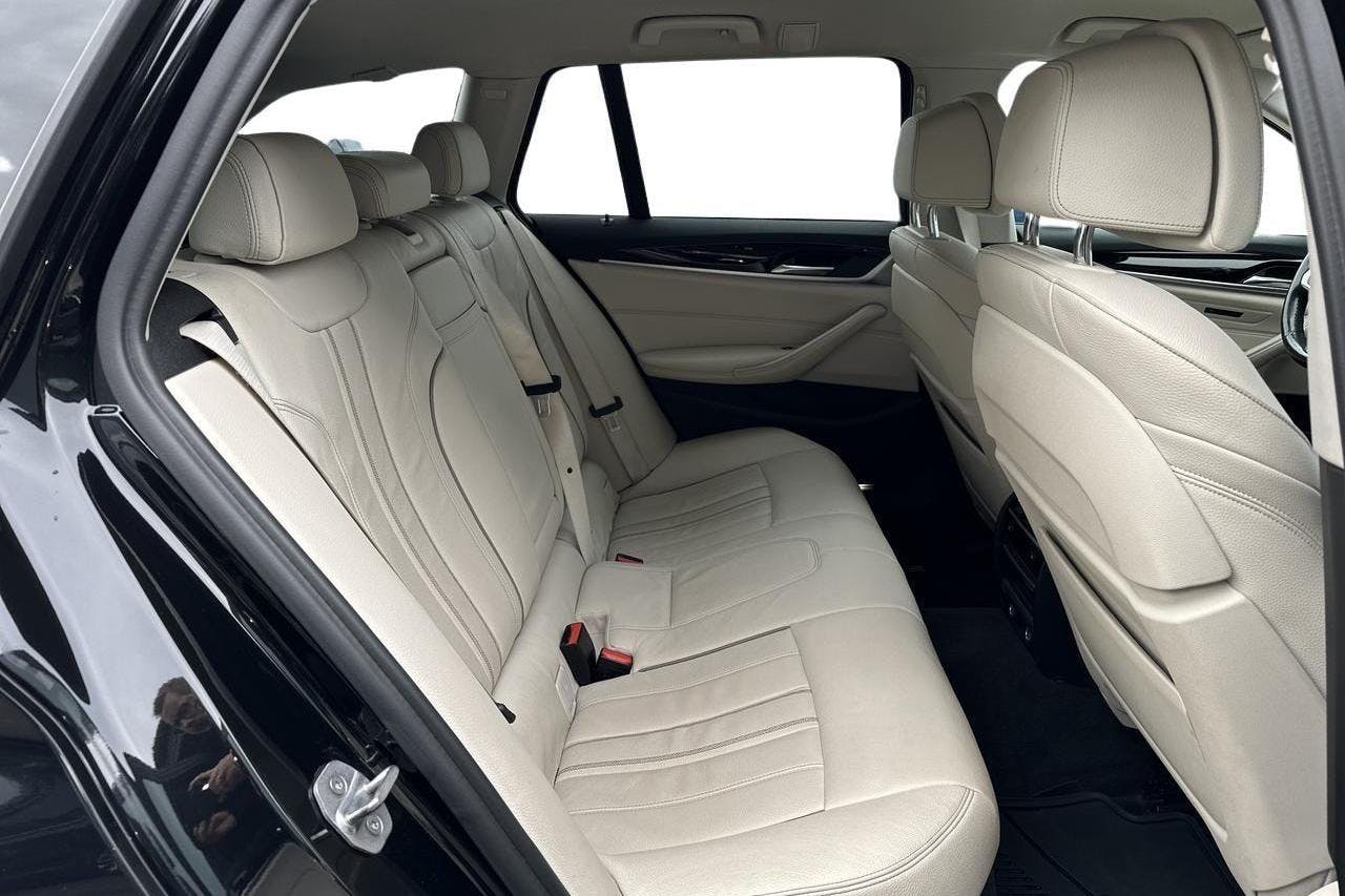 BMW 520d Touring, G31 (190hk) - 20 108 mil - Automat - svart - 2018