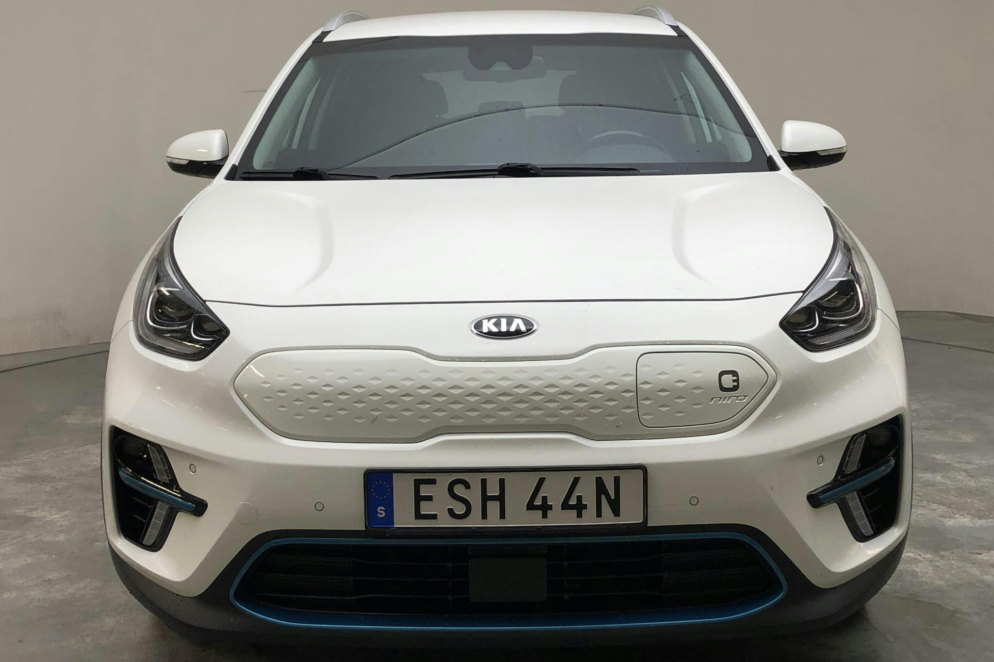 KIA Niro EV 64 kWh (204hk) - 13 358 mil - Automat - vit - 2019