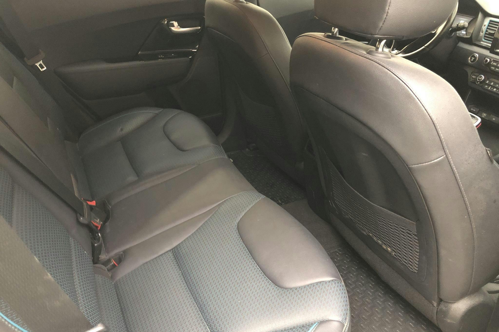 KIA Niro EV 64 kWh (204hk) - 13 358 mil - Automat - vit - 2019