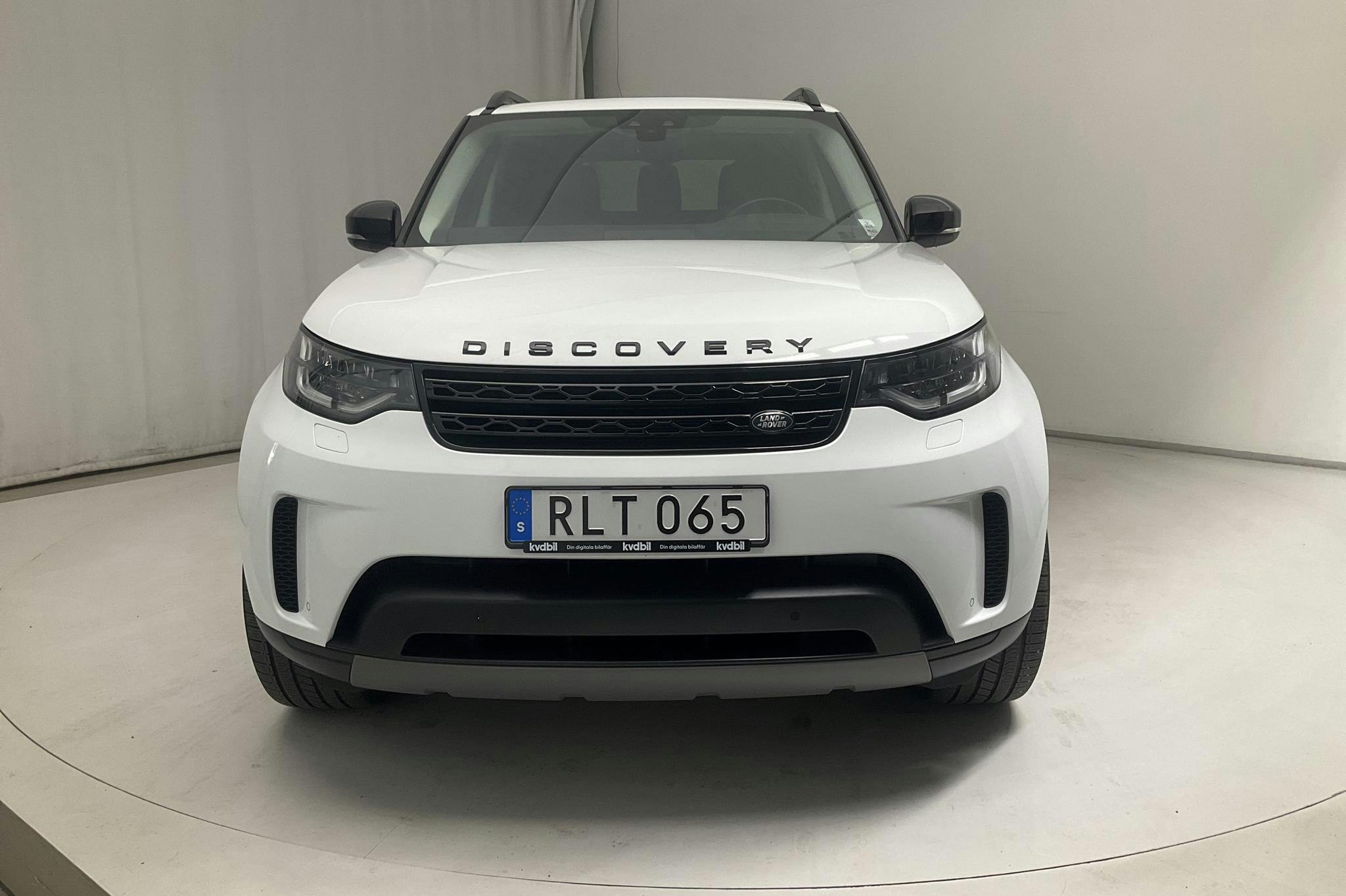 Land Rover Discovery 3.0L TD6 Diesel (258hk) - 7 953 mil - Automat - vit - 2018
