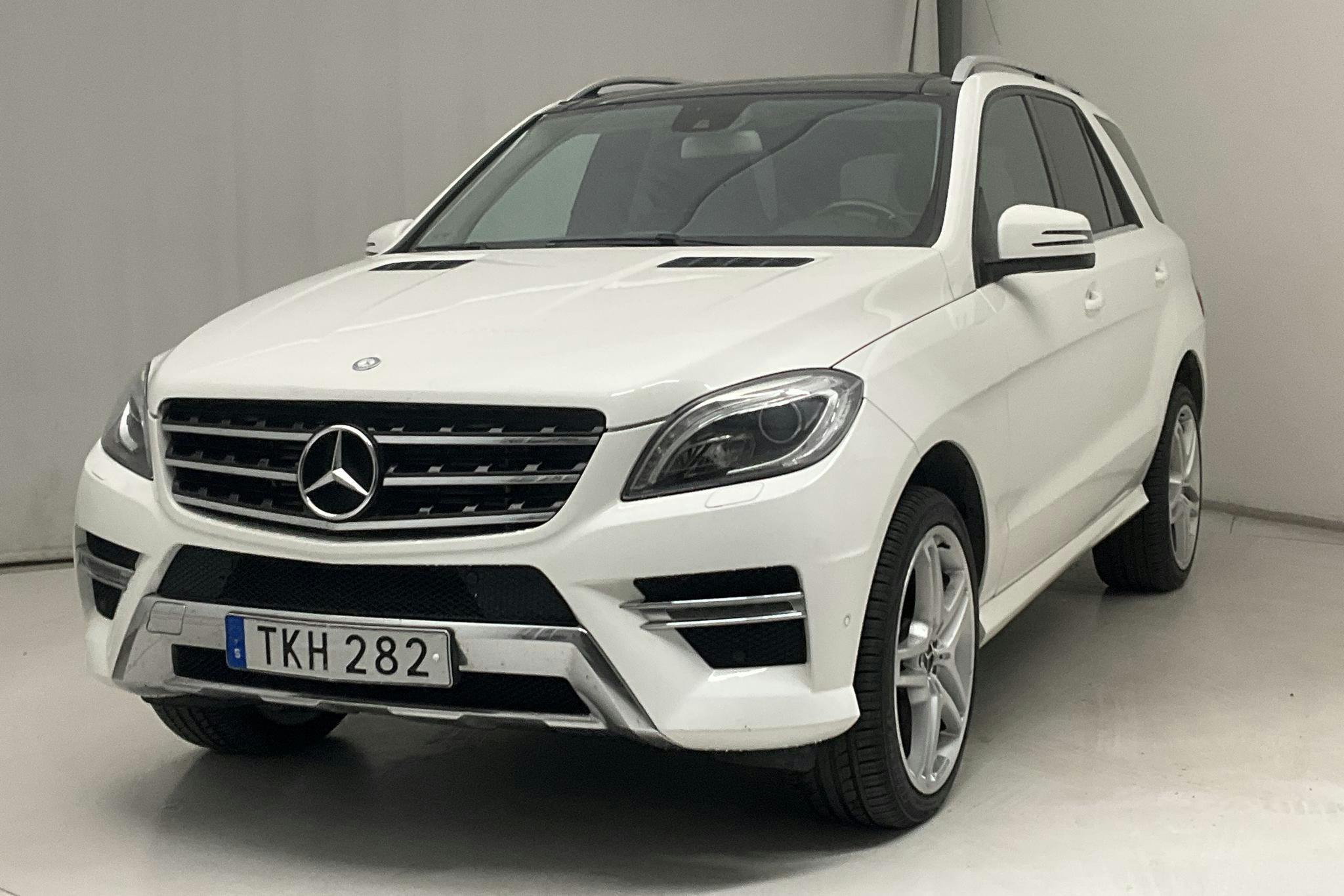 Mercedes ML 350 CDI BlueTEC W166 (258hk) - 162 590 km - Automatic - white - 2014