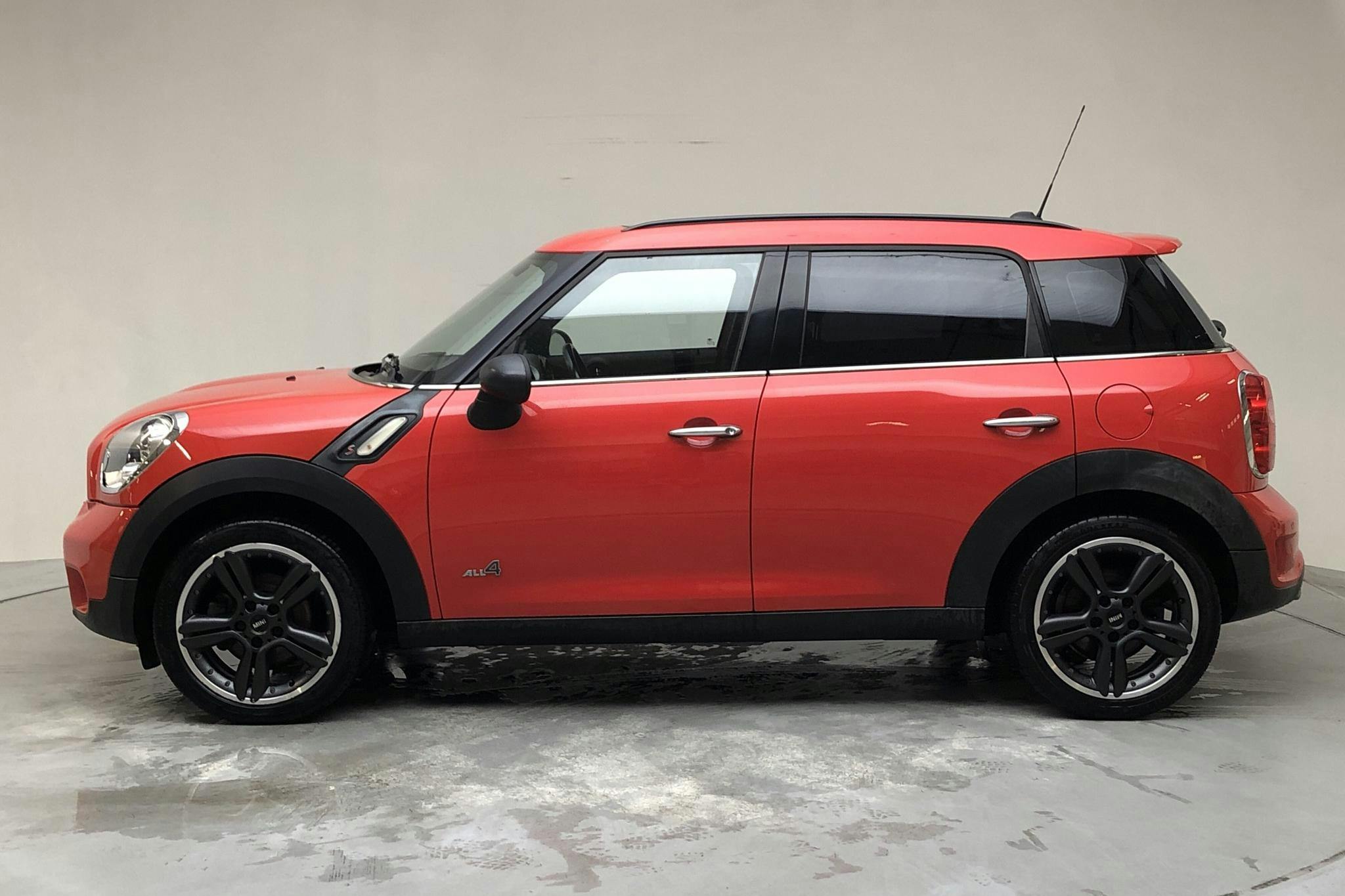 MINI Cooper SD ALL4 Countryman (143hk) - 142 090 km - Manual - red - 2012