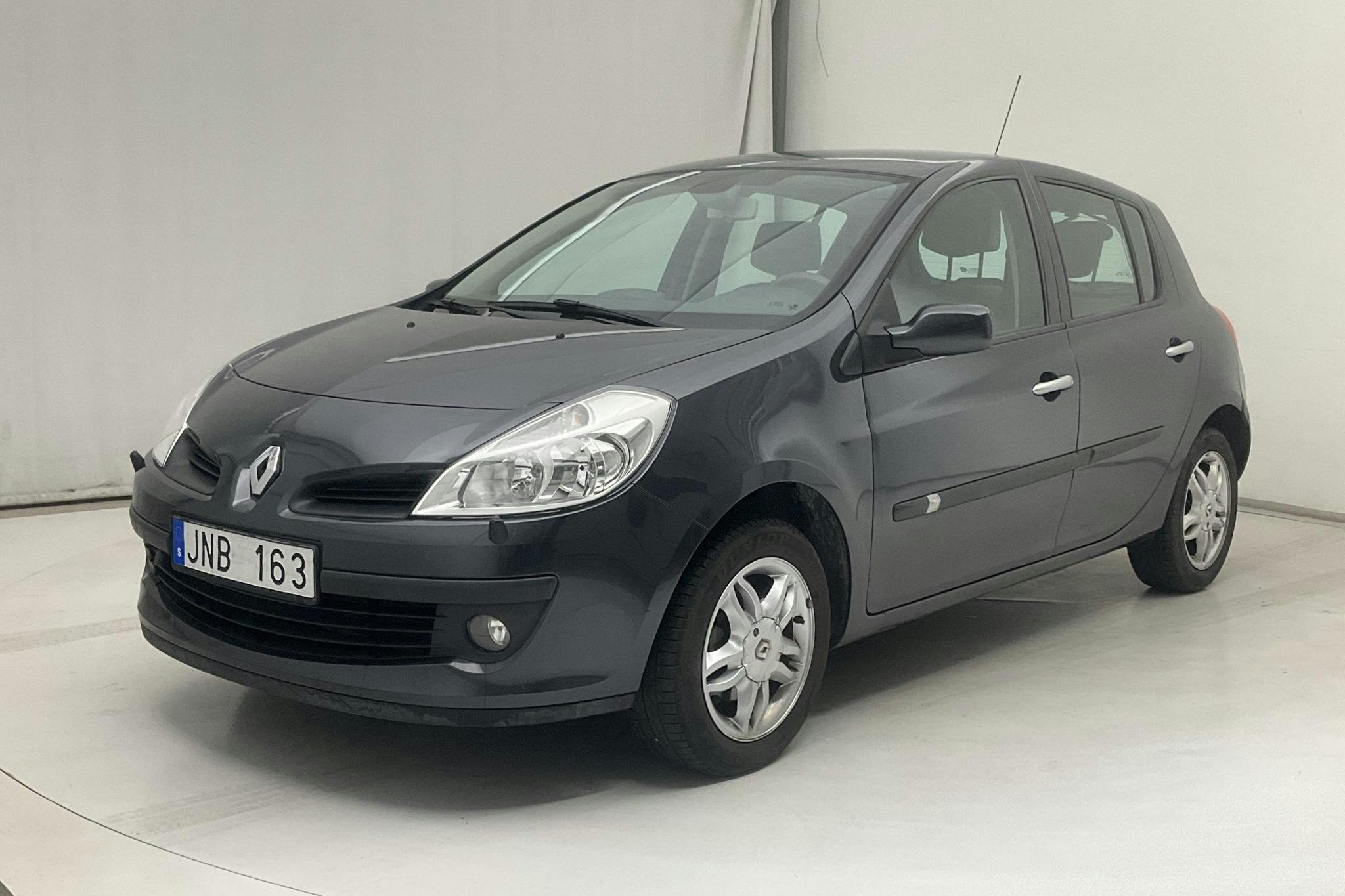 Renault Clio III 1.2 Flex Fuel 5dr (75hk) - 4 091 mil - Manuell - Dark Grey - 2009