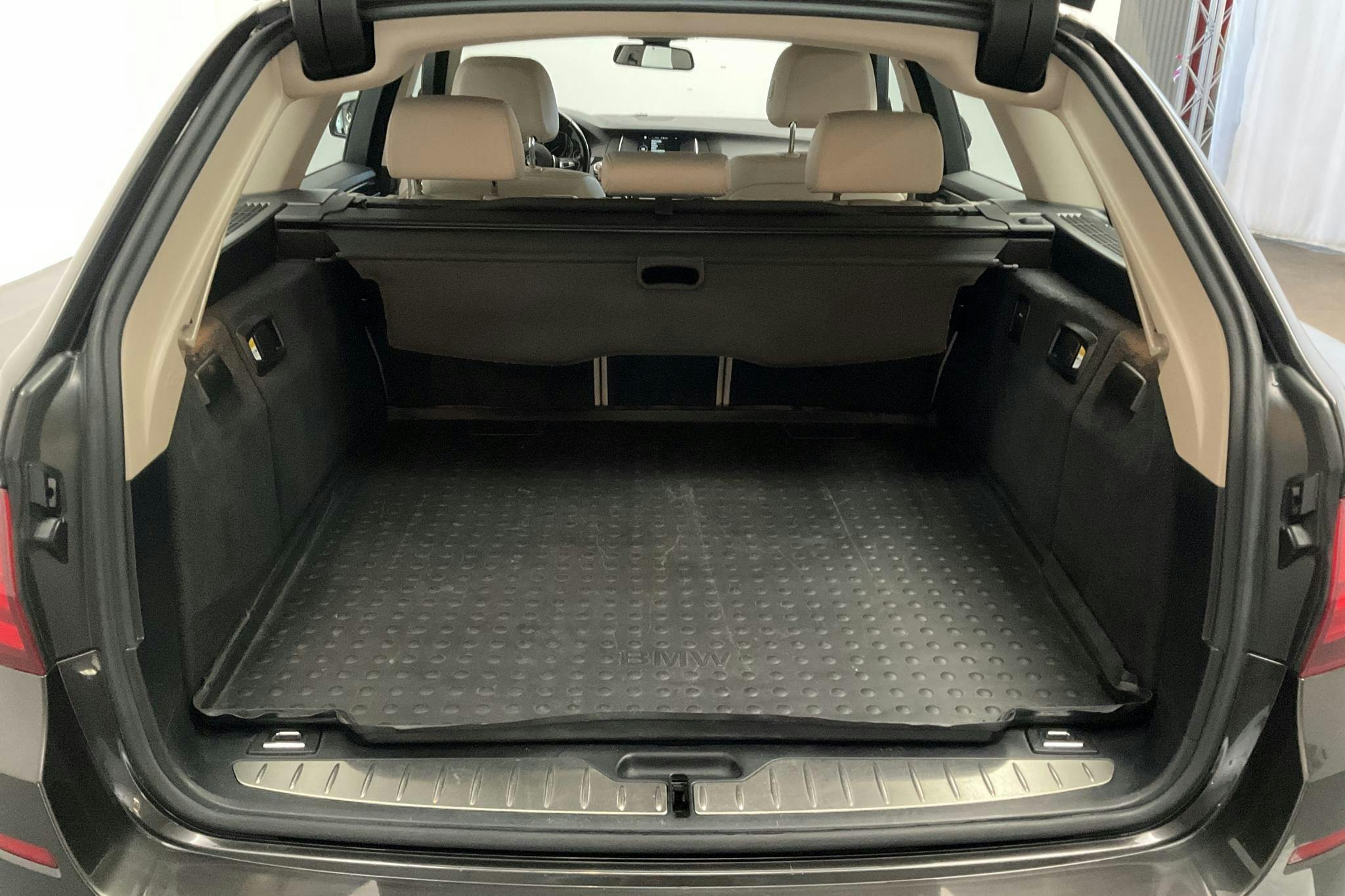 BMW 520d xDrive Touring, F11 (190hk) - 219 490 km - Automatic - brown - 2017