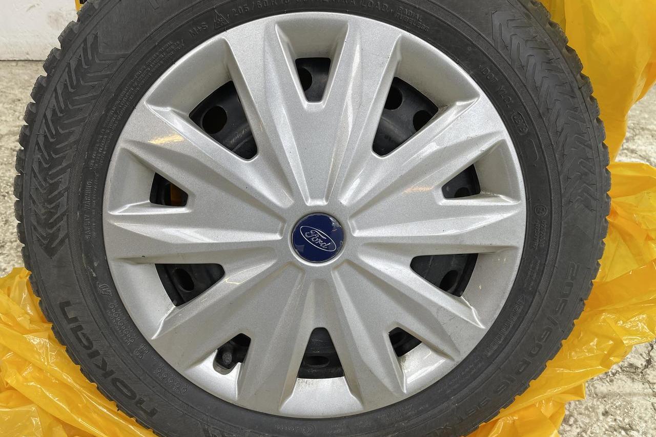 Ford Focus 1.5 TDCi Kombi (120hk) - 7 132 mil - Manuell - vit - 2019