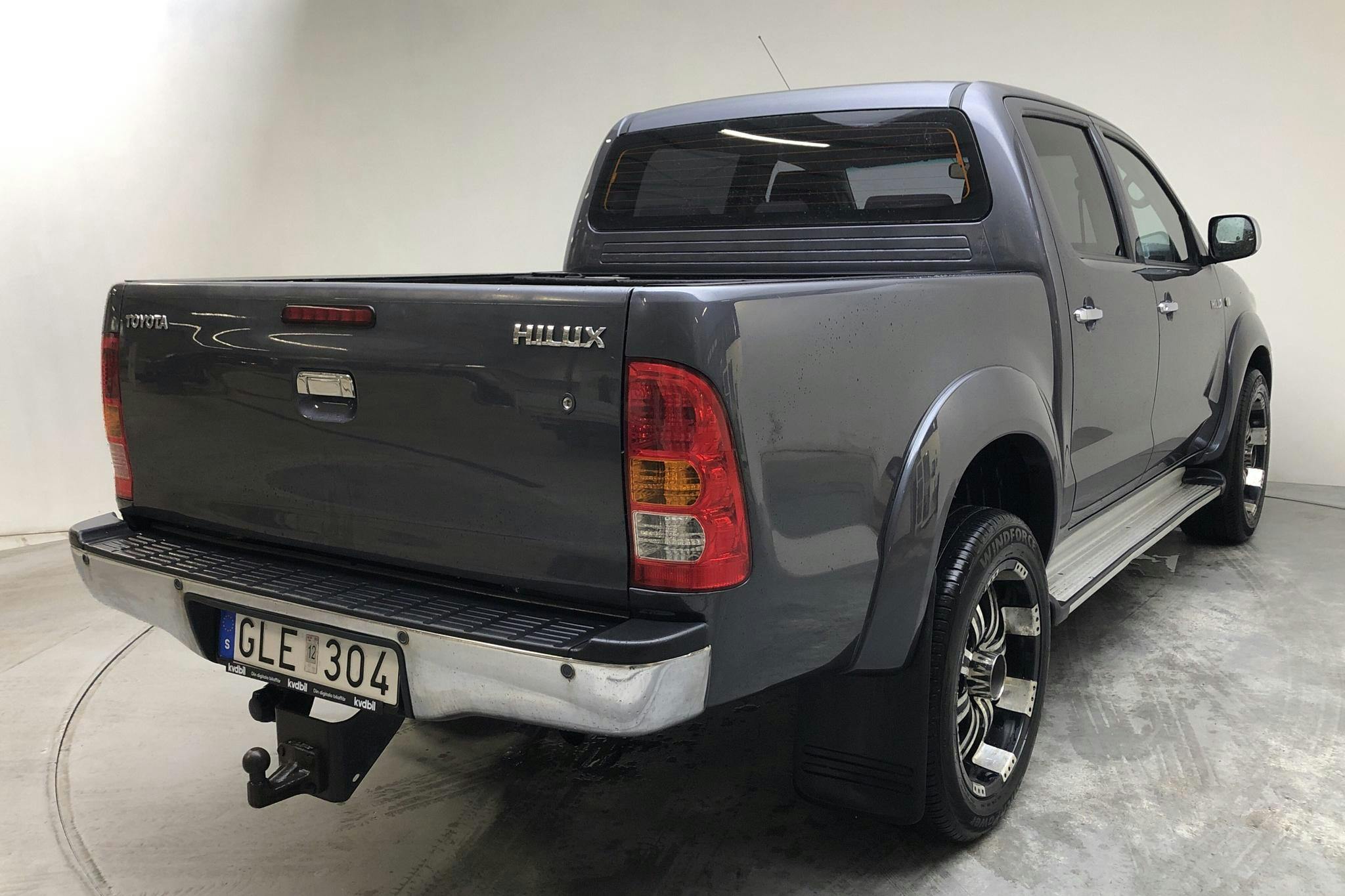 Toyota Hilux 3.0 D-4D 4WD (171hk) - 16 328 mil - Automat - Dark Grey - 2009