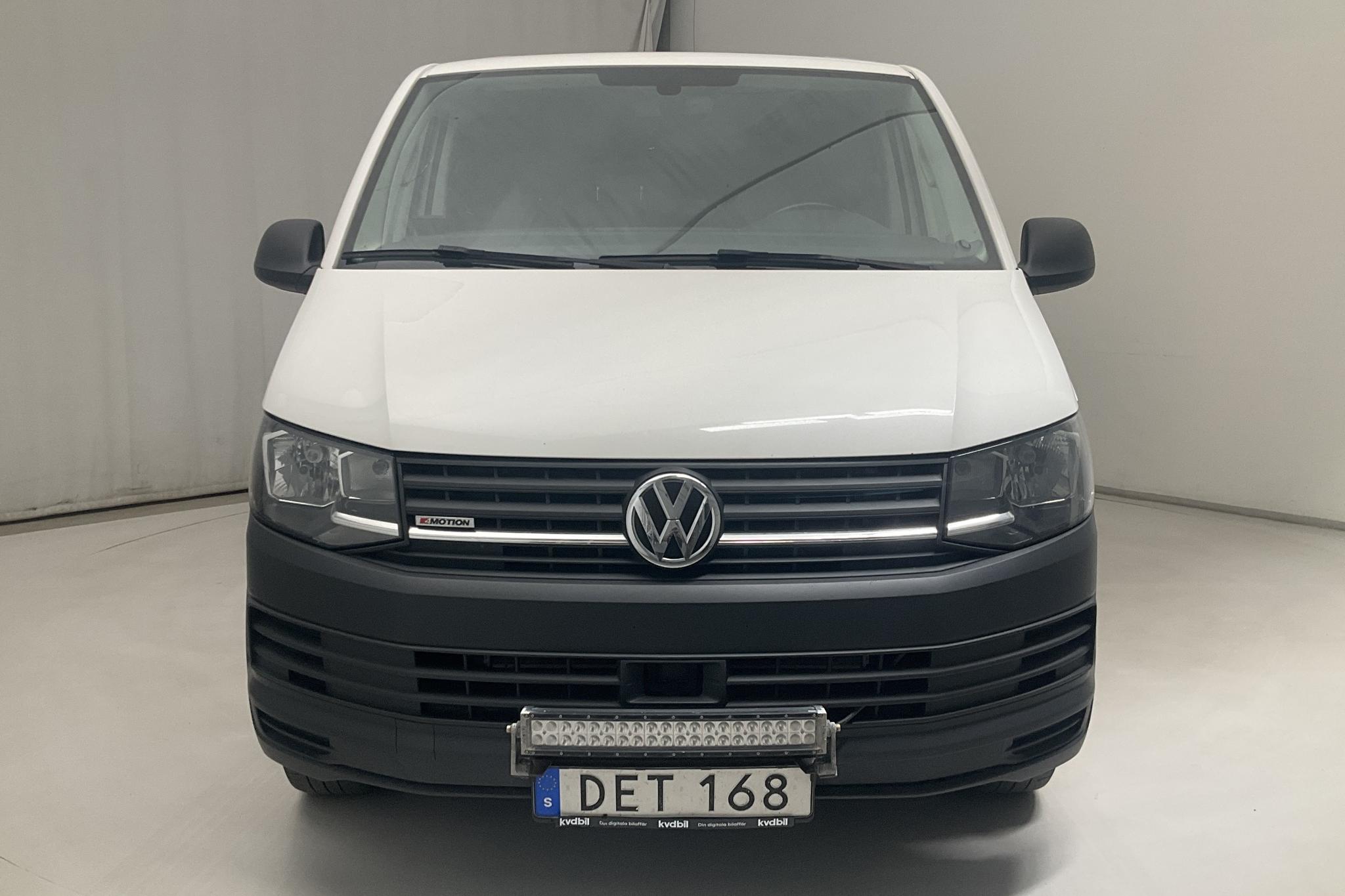 VW Transporter T6 2.0 TDI BMT Skåp 4MOTION (150hk) - 15 578 mil - Manuell - vit - 2018