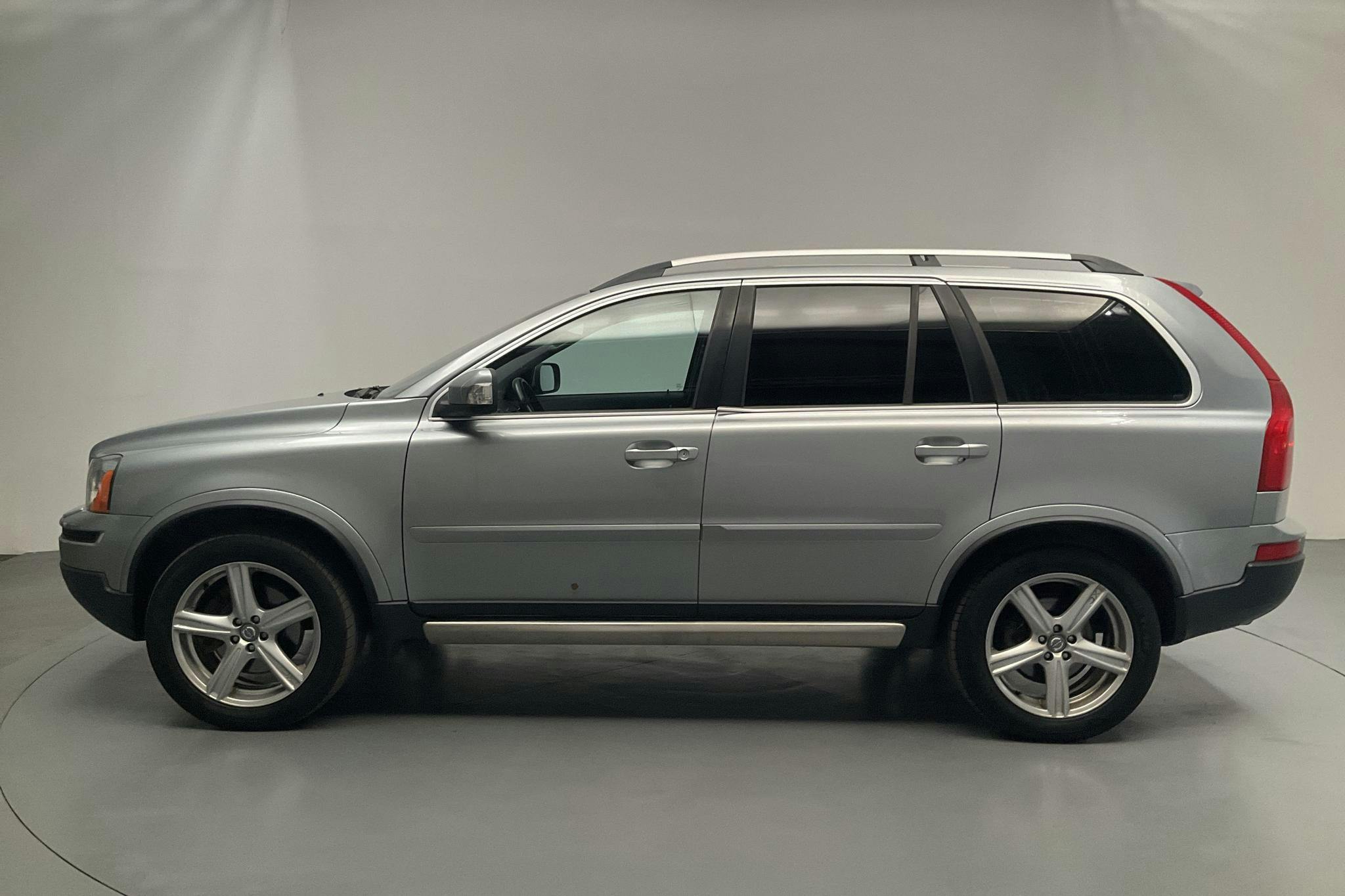 Volvo XC90 D5 (185hk) - 274 970 km - Automatic - silver - 2008