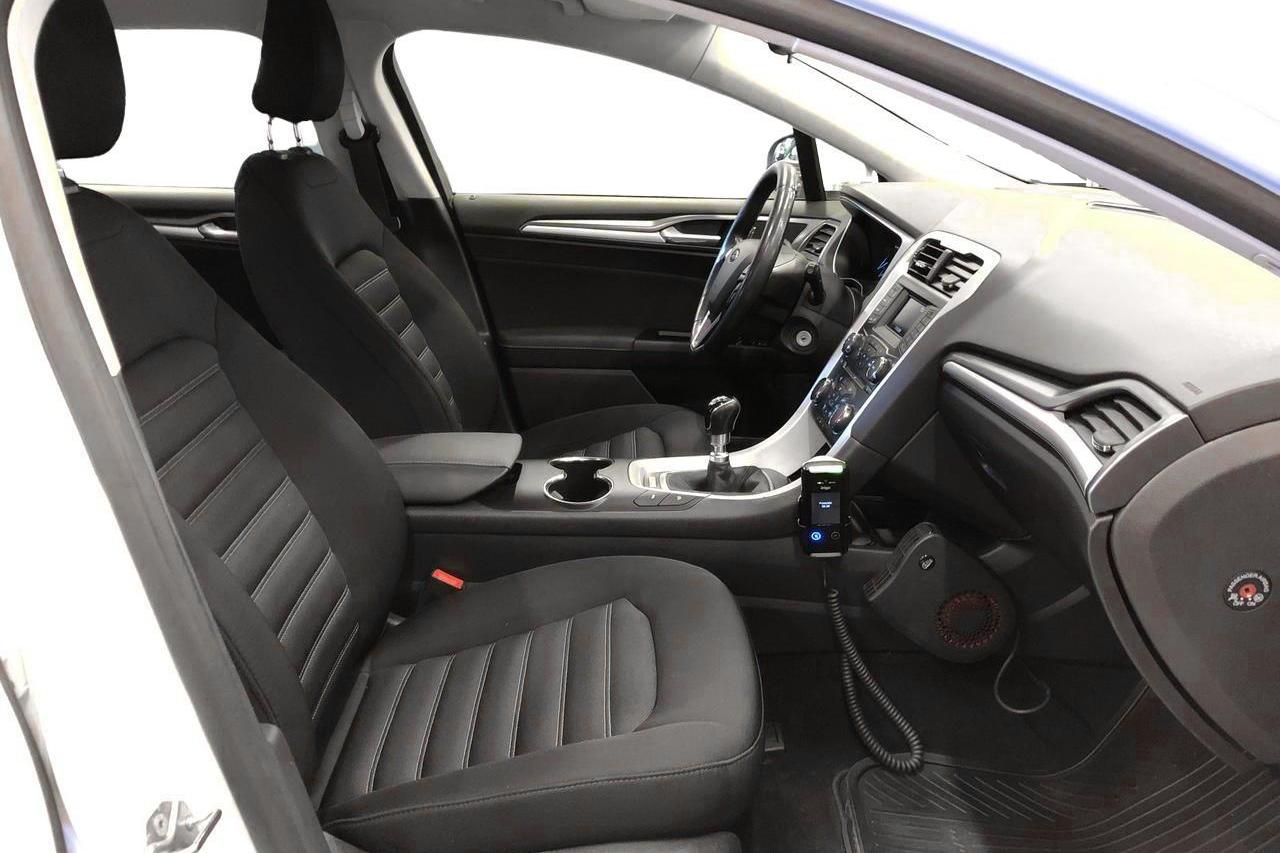 Ford Mondeo 2.0 TDCi AWD Kombi (150hk) - 177 610 km - Manual - white - 2018