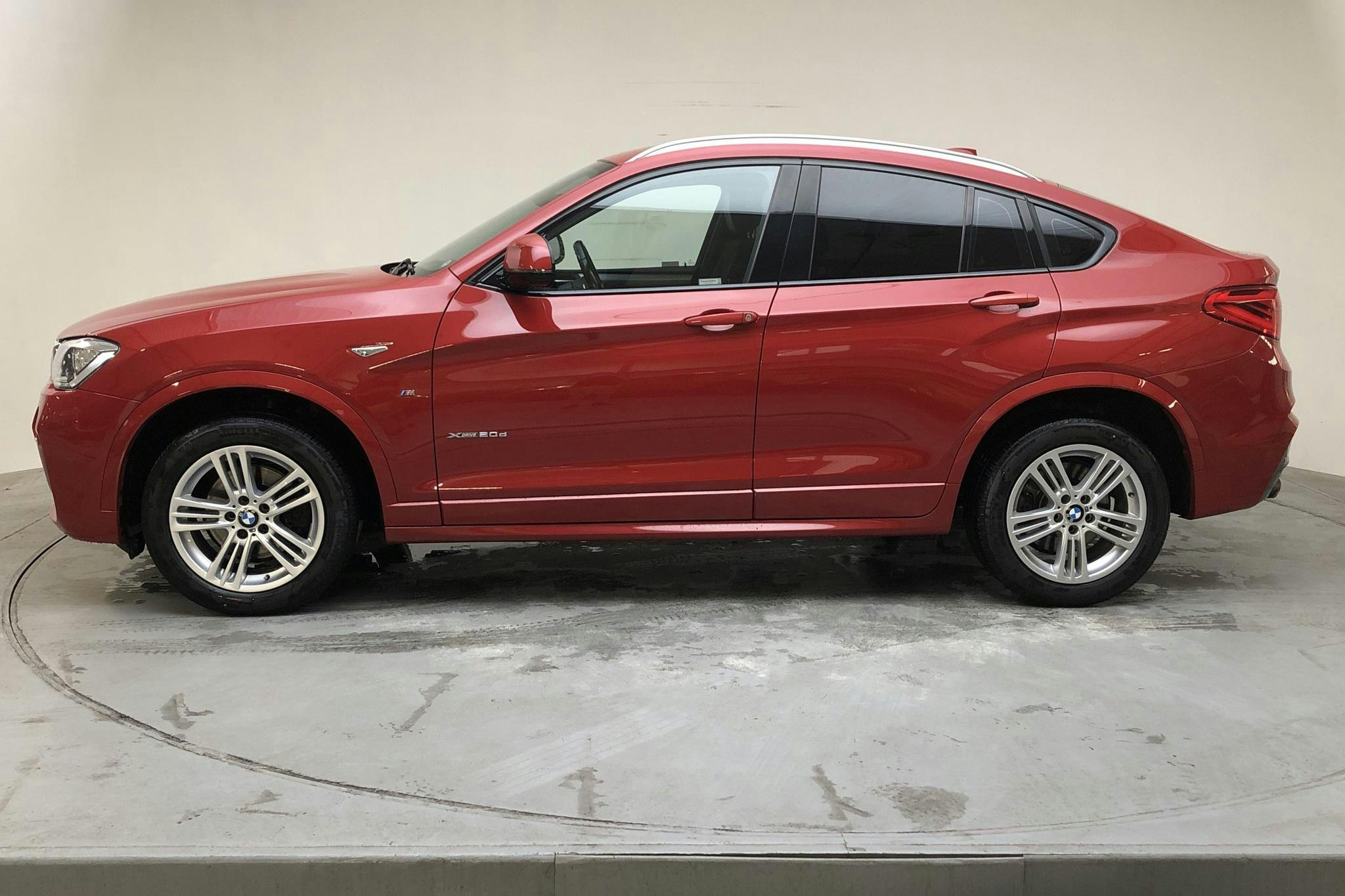 BMW X4 xDrive 20d, F26 (190hk) - 6 521 mil - Automat - röd - 2018