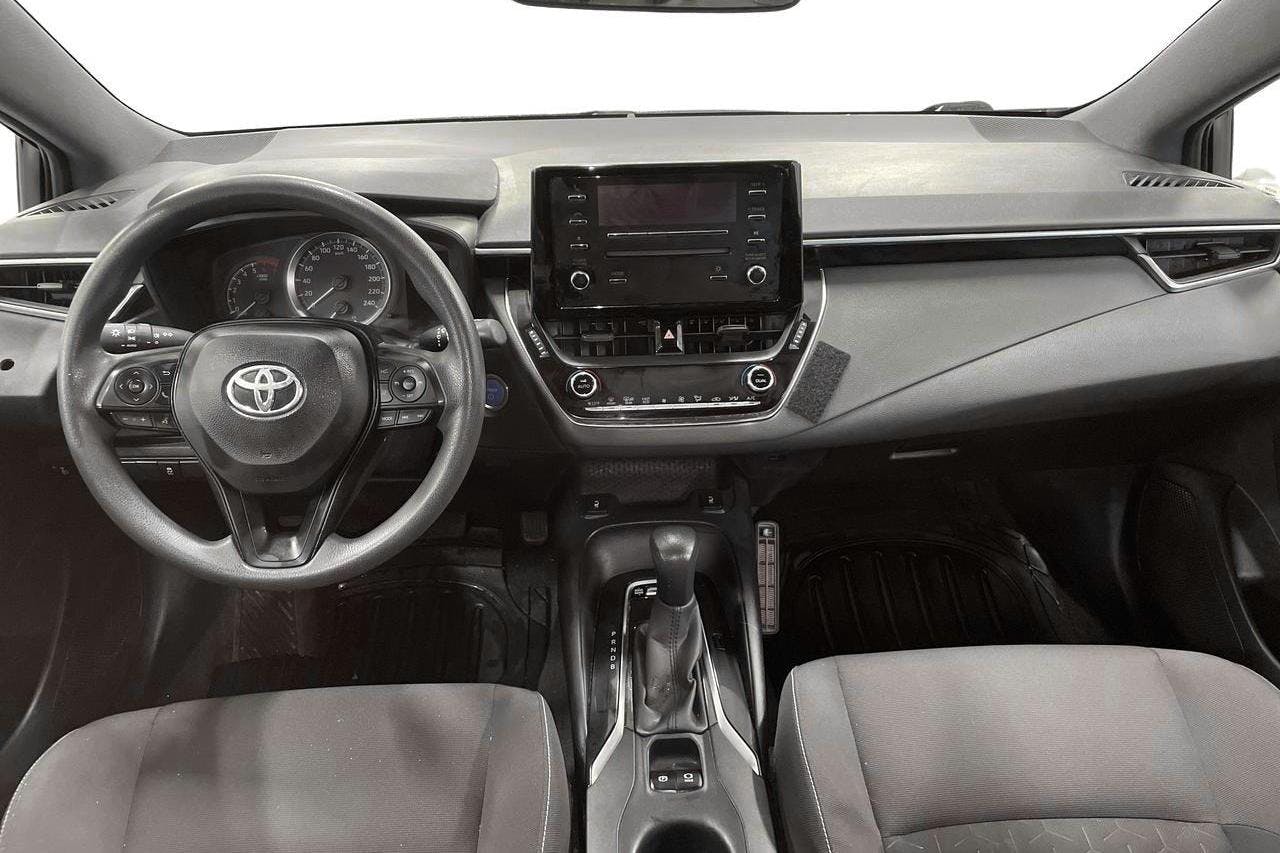 Toyota Corolla 1.8 Hybrid Touring Sports (122hk) - 47 100 km - Automatic - white - 2019