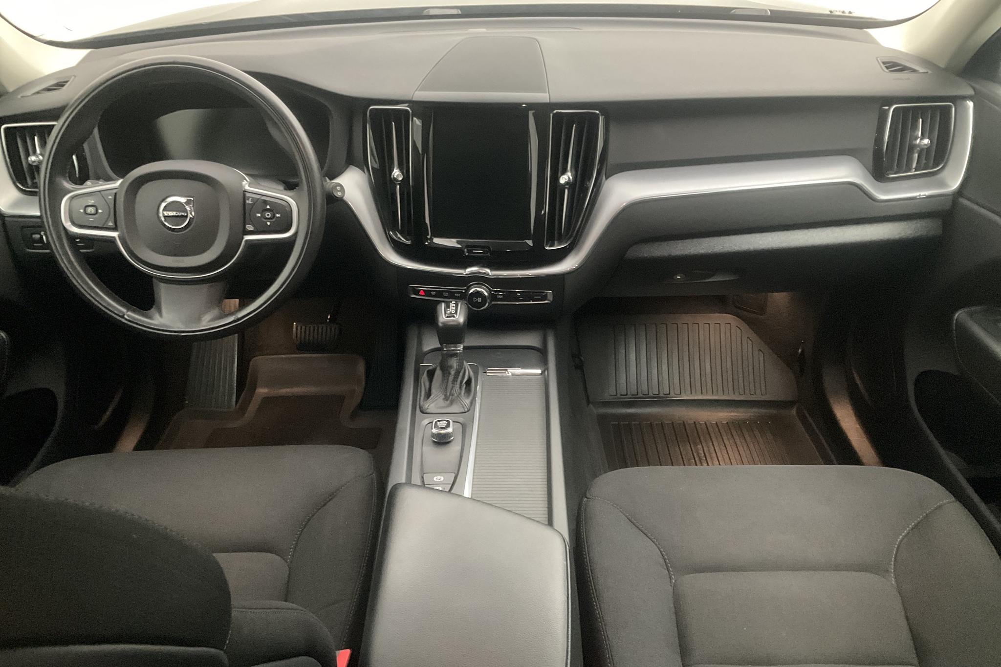 Volvo XC60 D4 AWD (190hk) - 12 010 mil - Automat - svart - 2019