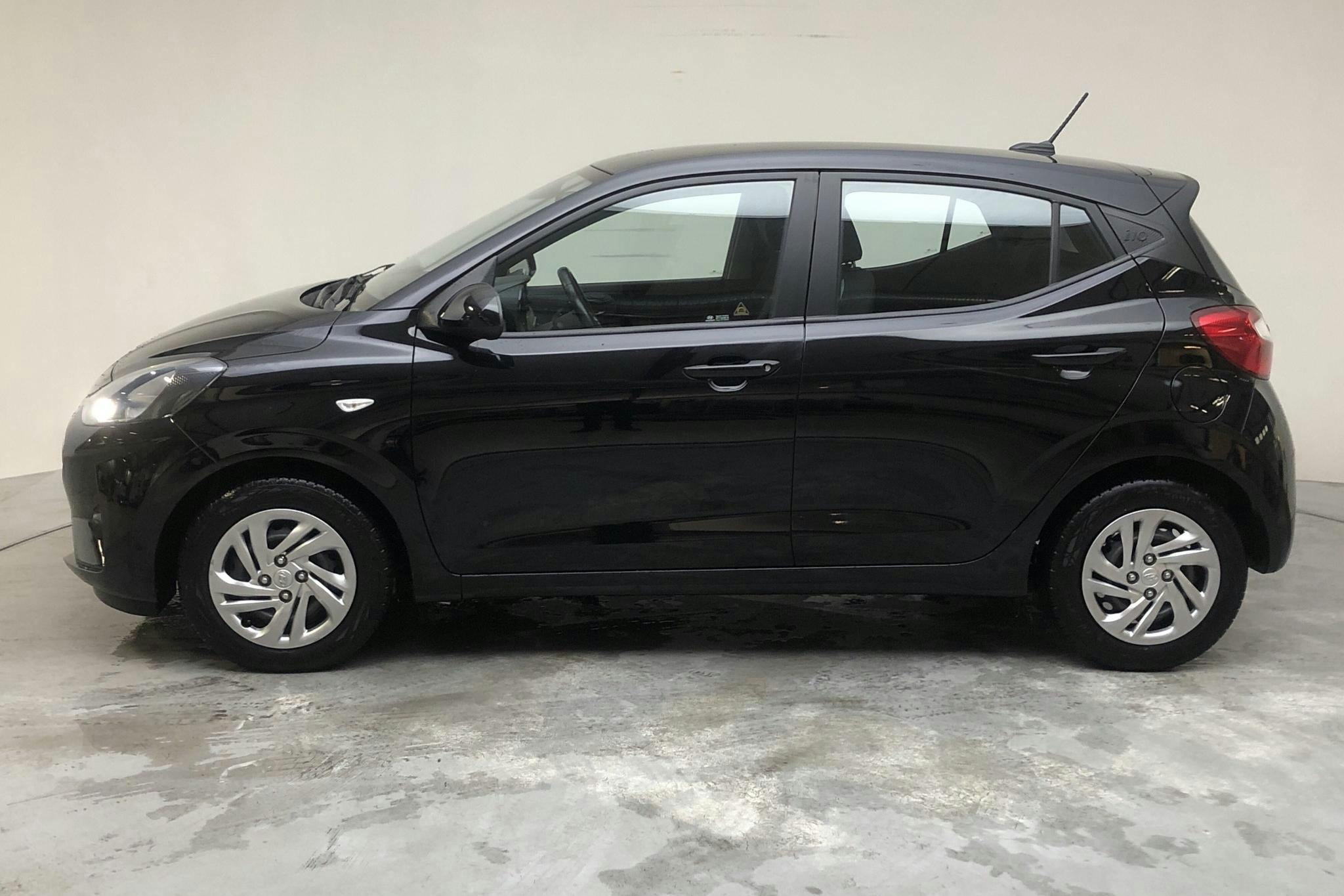 Hyundai i10 1.0 MPi (67hk) - 1 450 mil - Manuell - svart - 2021