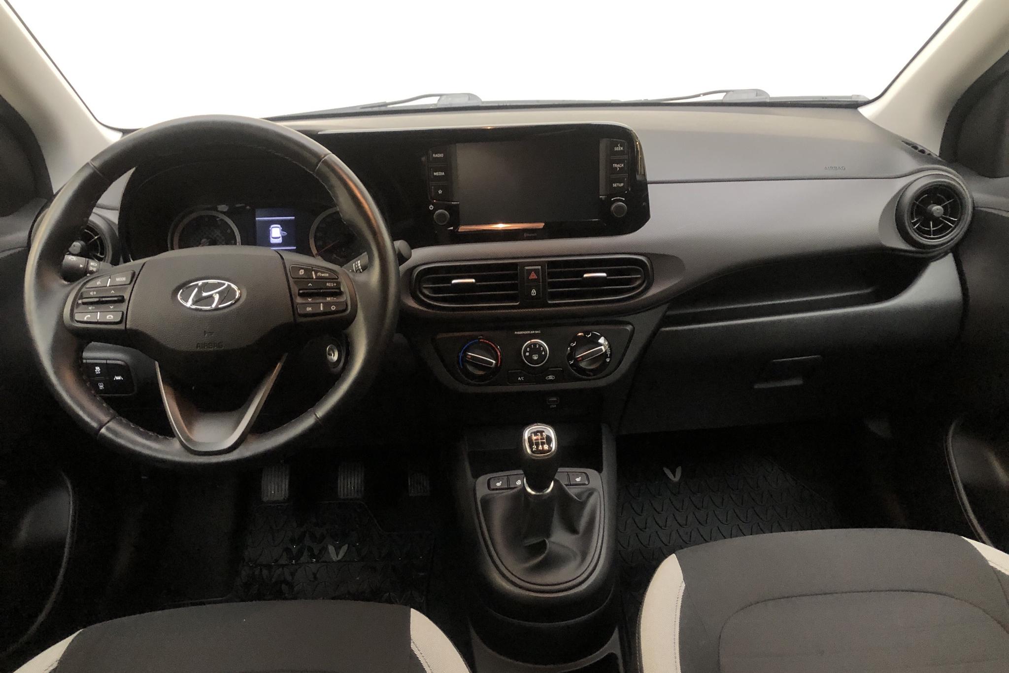 Hyundai i10 1.0 MPi (67hk) - 1 450 mil - Manuell - svart - 2021