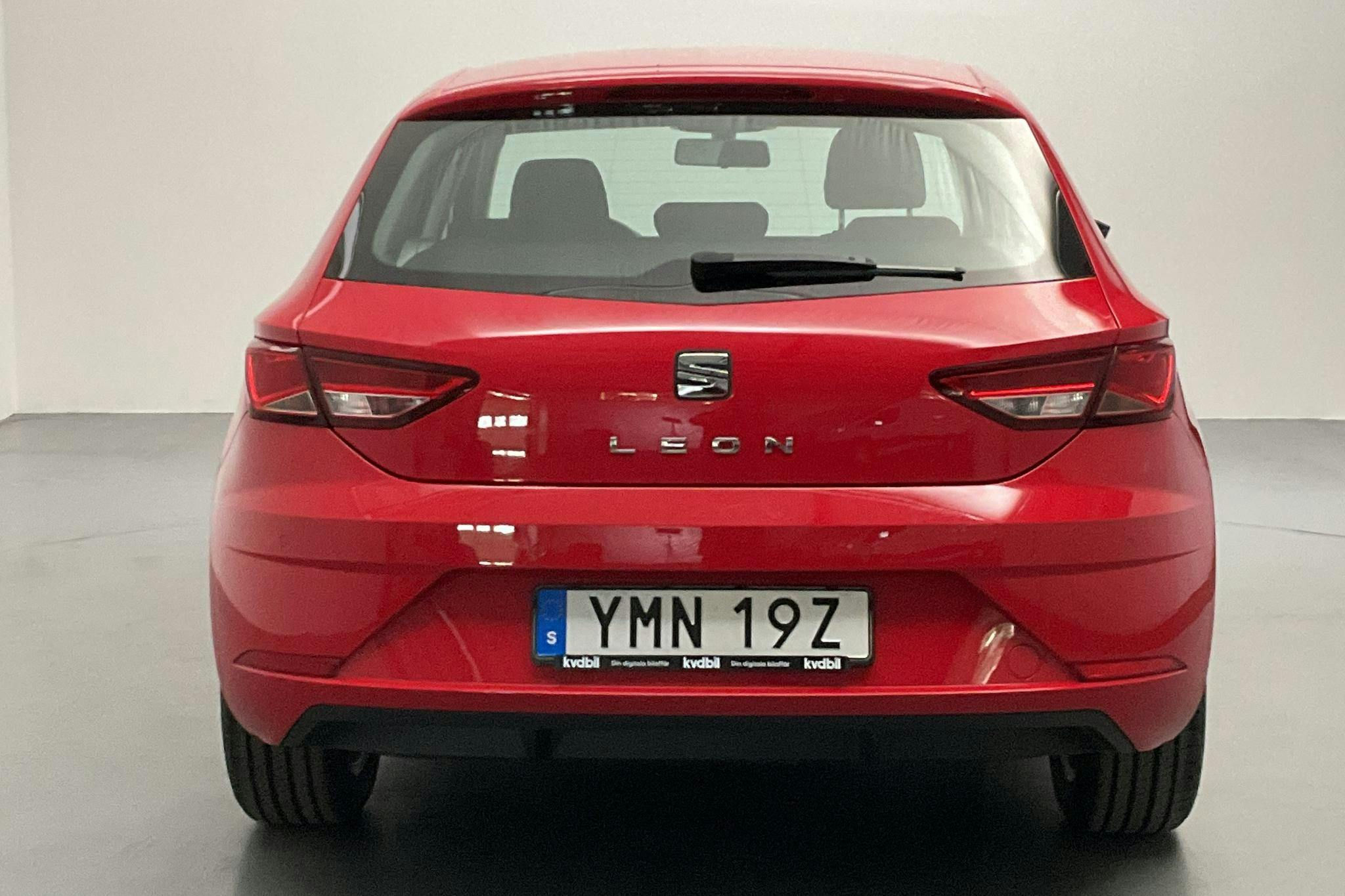 Seat Leon 1.6 TDI 5dr (115hk) - 10 960 km - Manual - red - 2020