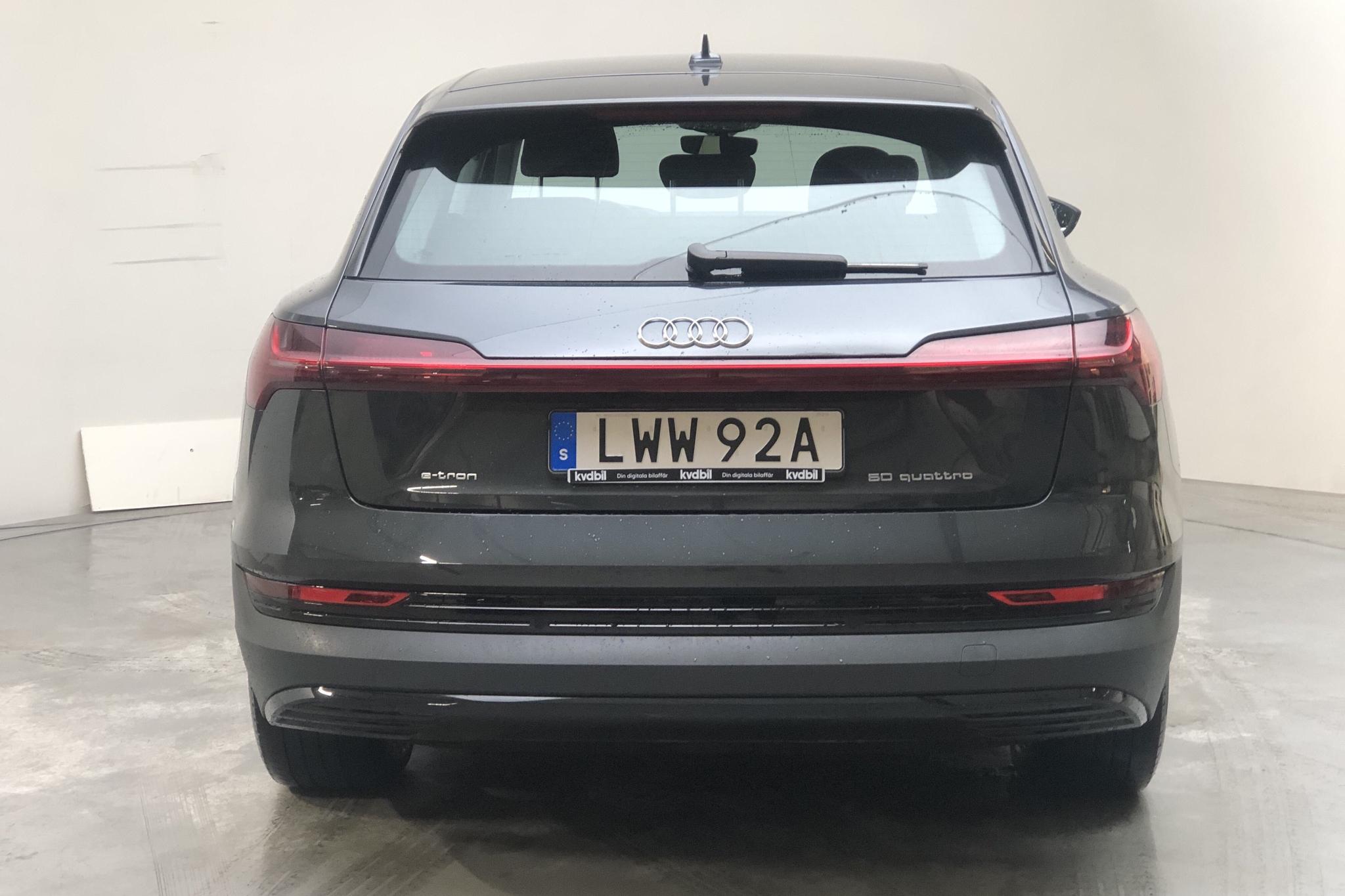 Audi e-tron 50 quattro 71 kWh (288hk) - 6 211 mil - Automat - grå - 2020