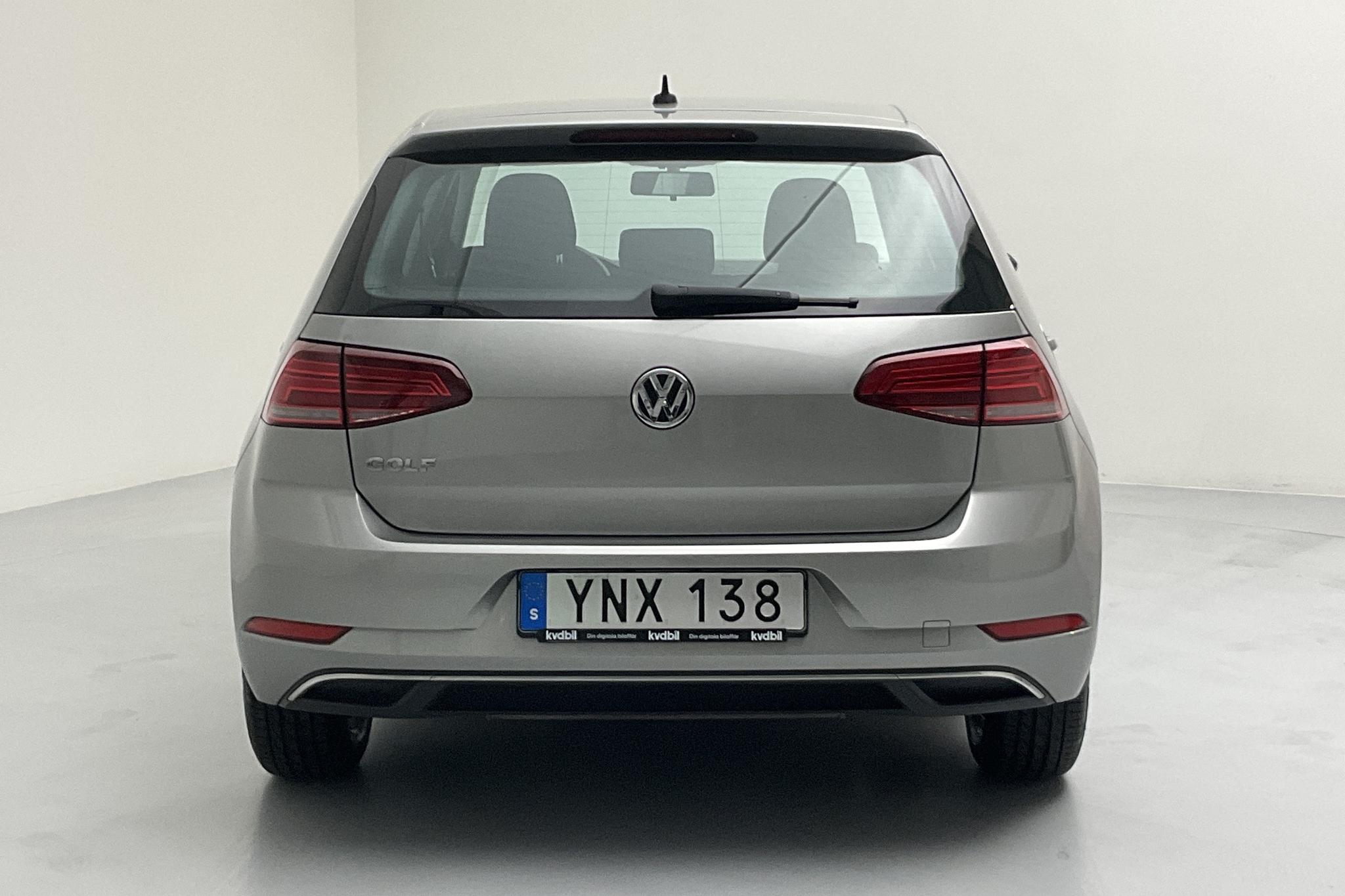 VW Golf VII 1.0 TSI 5dr (110hk) - 95 670 km - Automatic - silver - 2018