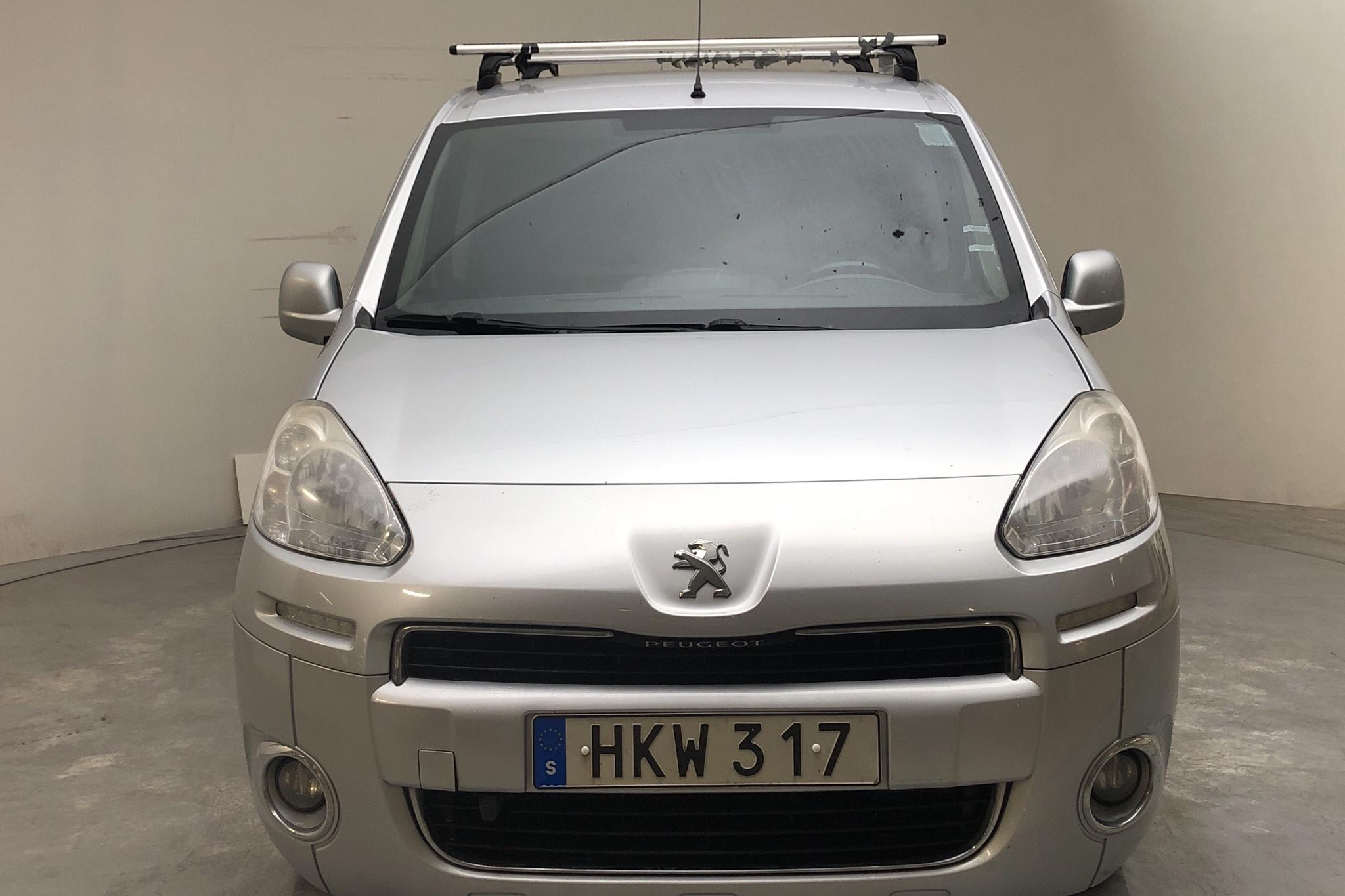 Peugeot Partner 1.6 e-HDI Skåp (90hk) - 19 661 mil - Automat - Light Grey - 2014