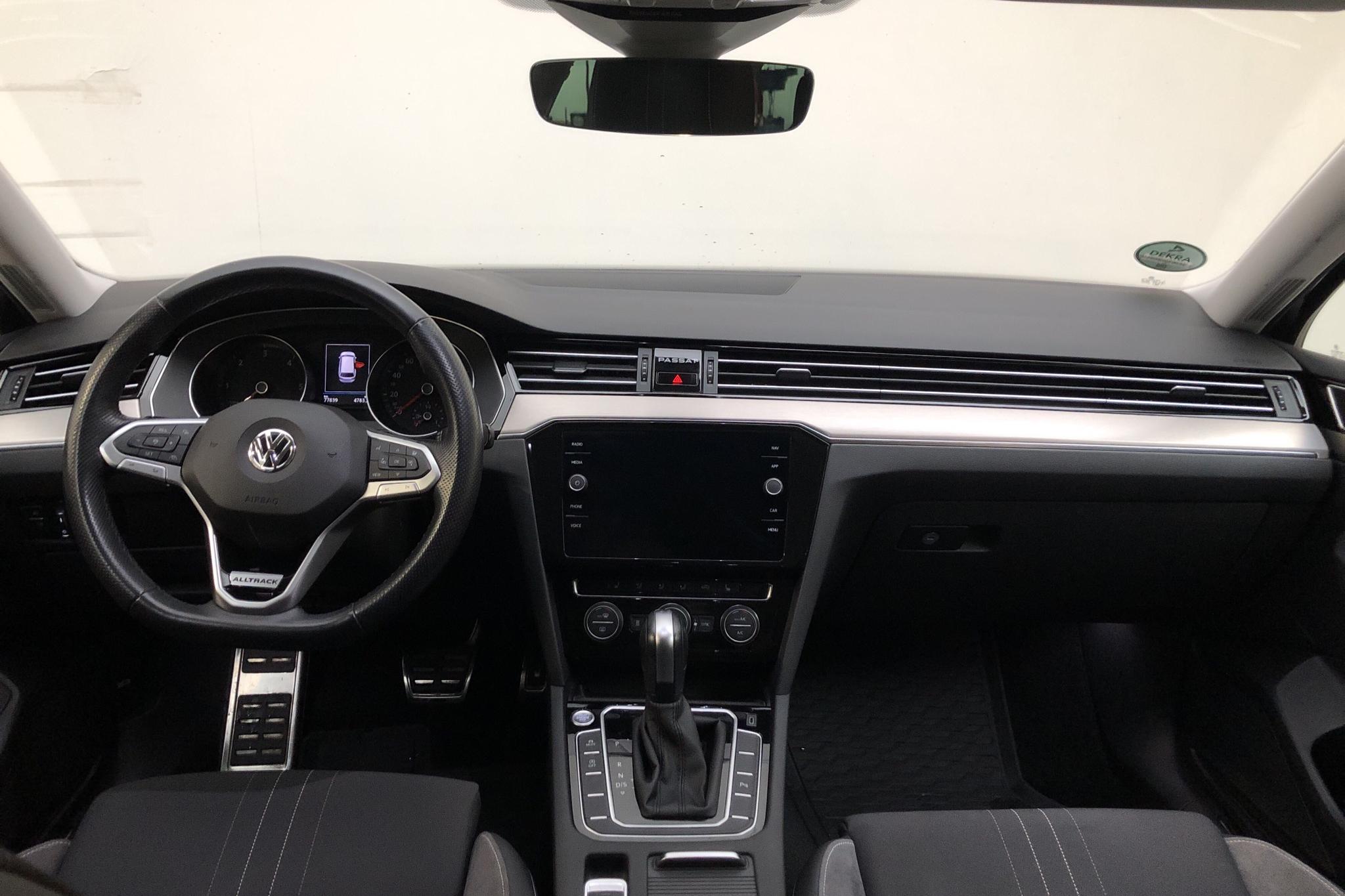 VW Passat 2.0 TDI Sportscombi 4MOTION (190hk) - 7 783 mil - Automat - blå - 2020