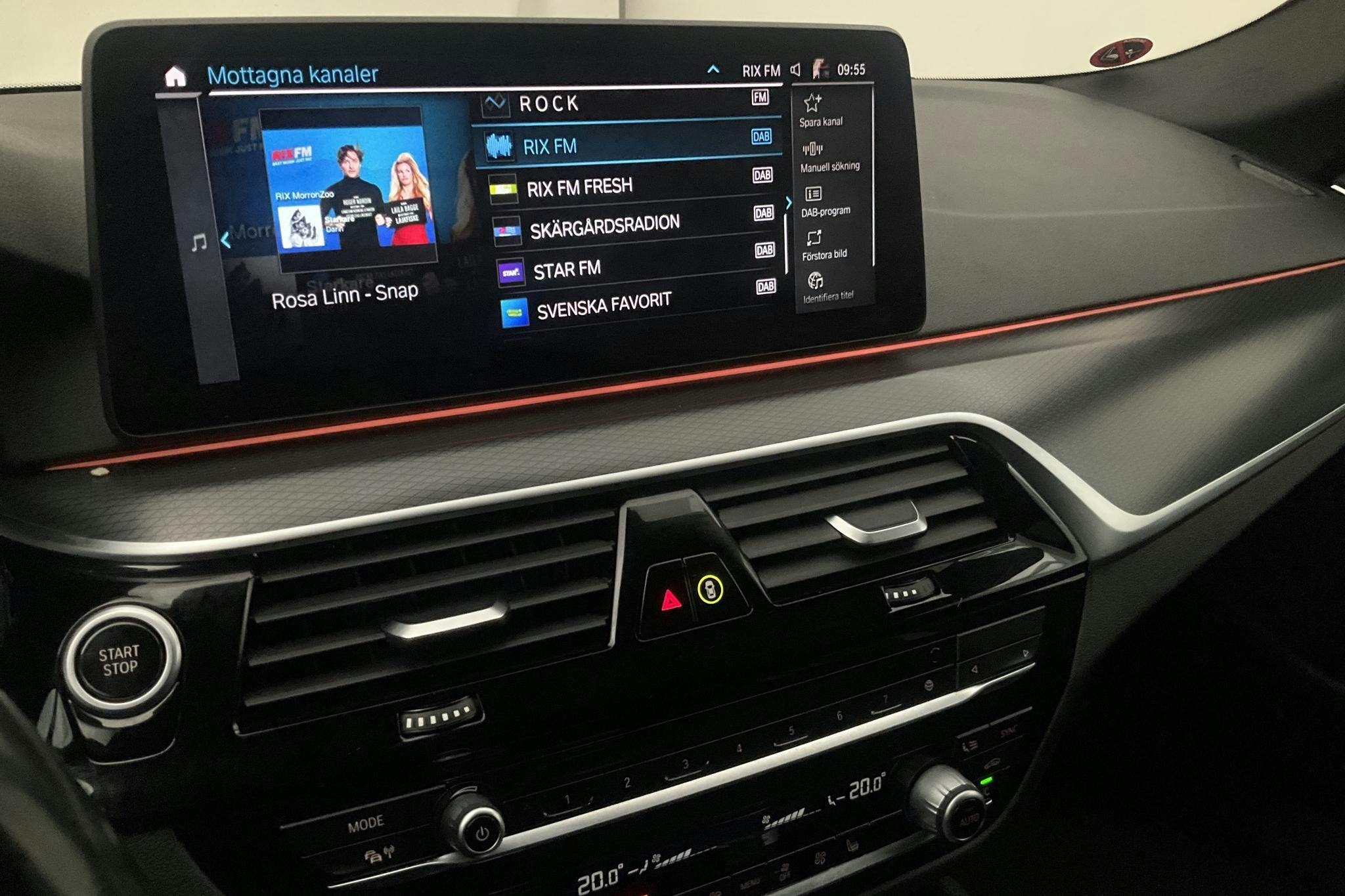 BMW 530e xDrive Touring, G31 12kWh LCI (292hk) - 11 644 mil - Automat - svart - 2022