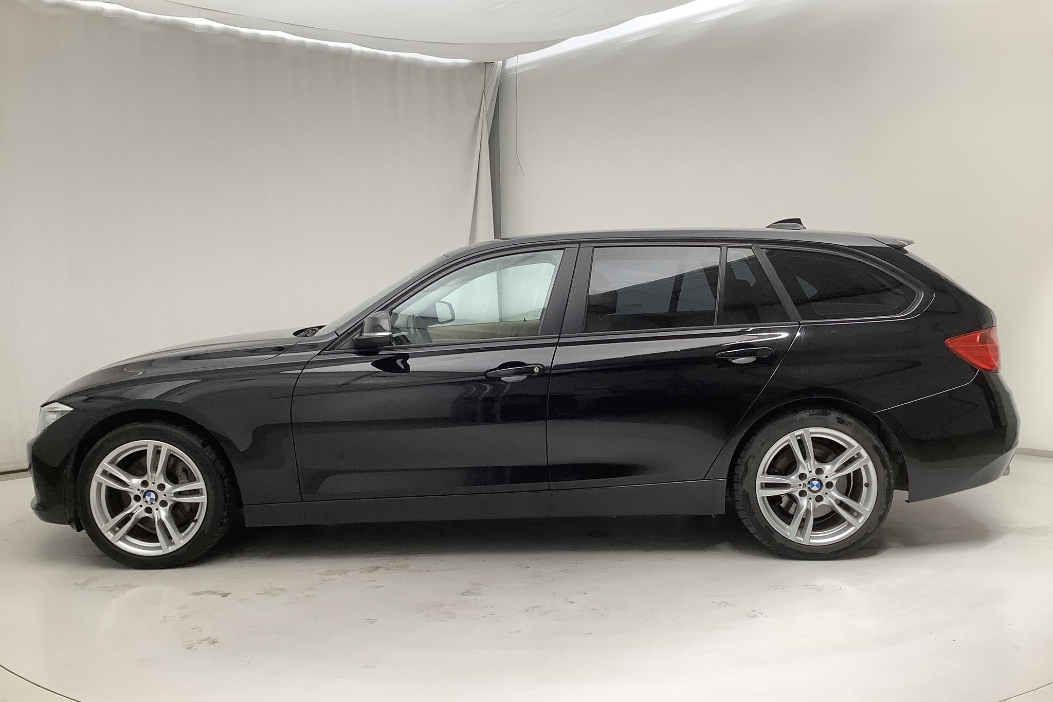 BMW 335d xDrive Touring, F31 (313hk) - 16 780 mil - Automat - svart - 2014