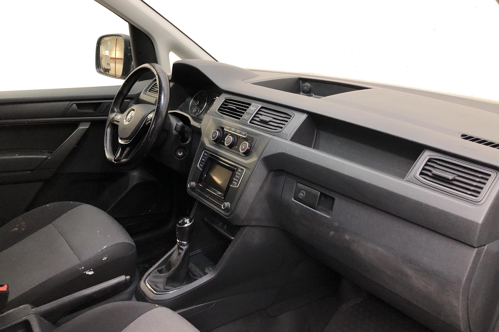 VW Caddy 2.0 TDI Skåp (102hk) - 11 933 mil - Manuell - vit - 2020