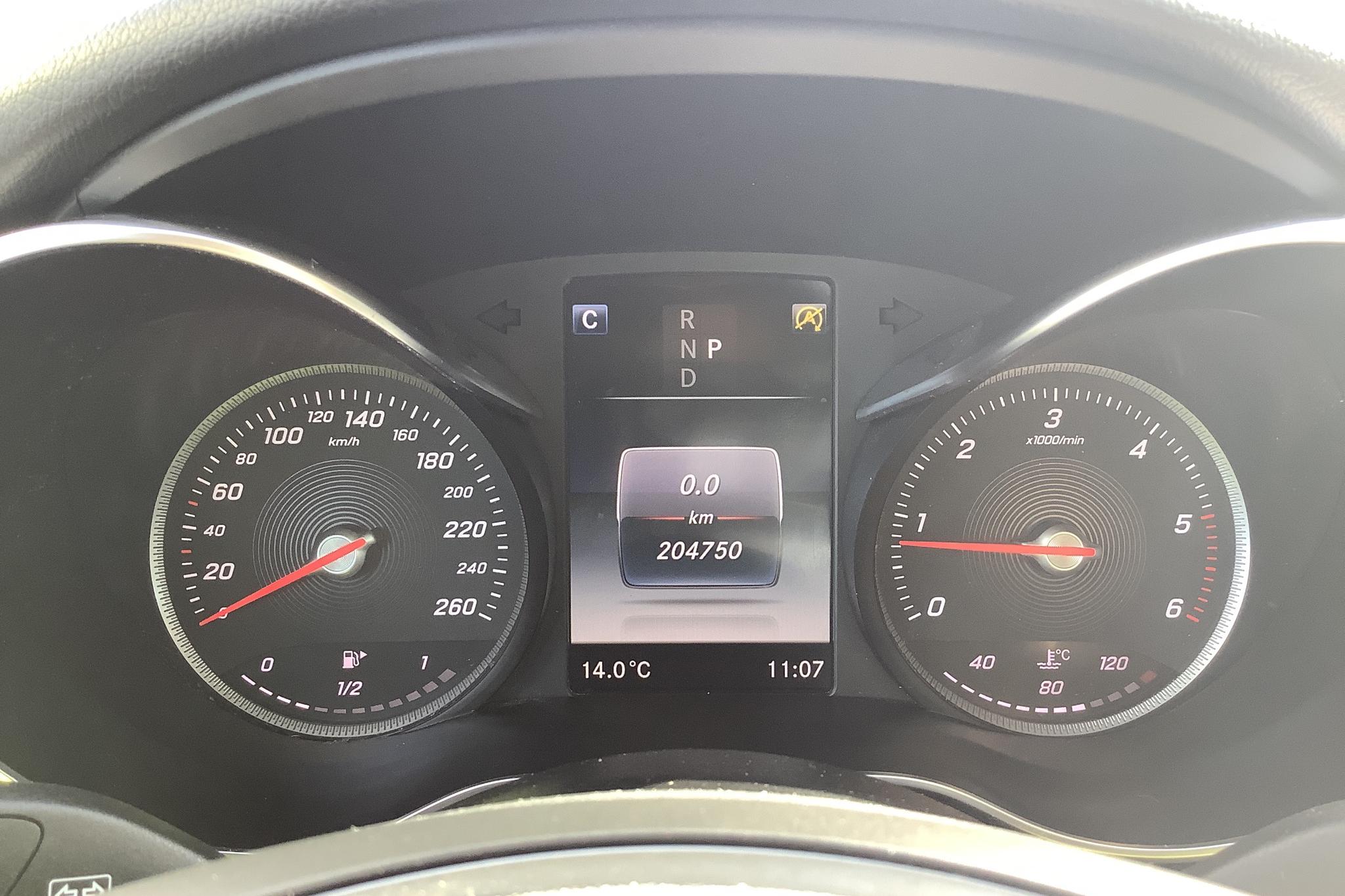 Mercedes C 220 d 4MATIC Kombi S205 (170hk) - 20 475 mil - Automat - vit - 2018