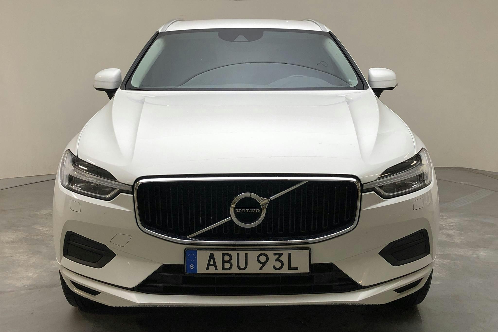 Volvo XC60 D4 2WD (190hk) - 16 514 mil - Automat - vit - 2020