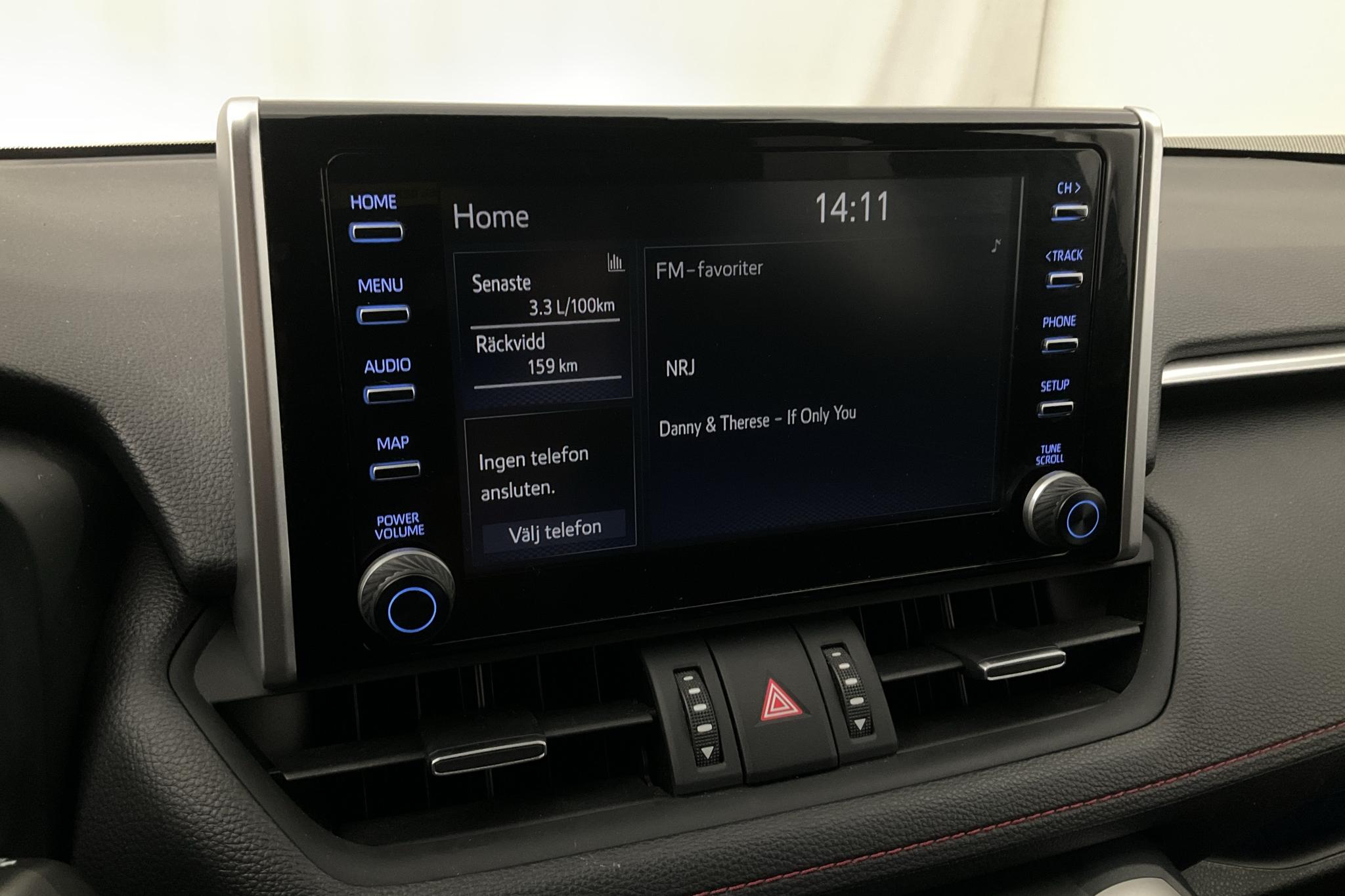 Toyota RAV4 2.5 Plug-in Hybrid AWD (306hk) - 4 452 mil - Automat - svart - 2021