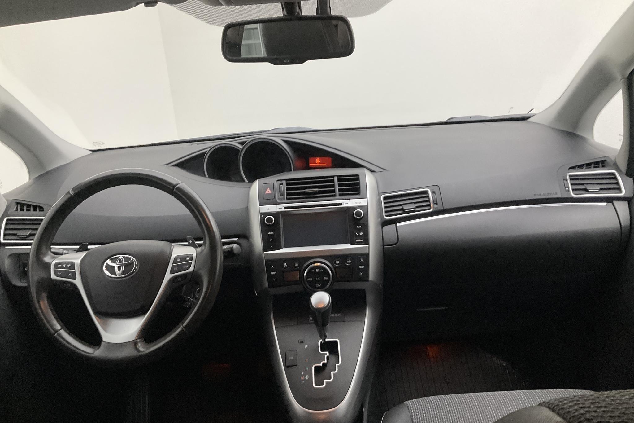 Toyota Verso VVT-i 1.8 (147hk) - 200 690 km - Automatic - white - 2015